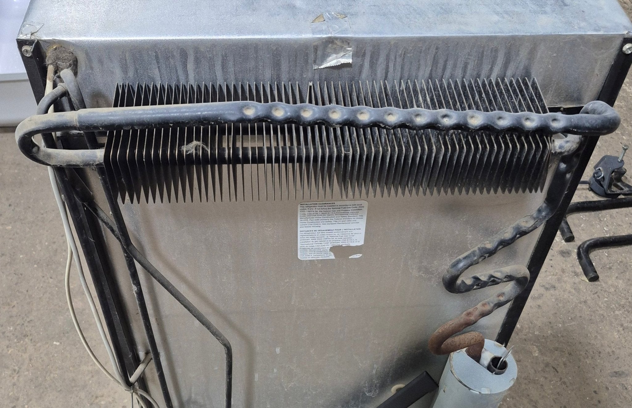 Used Complete Dometic Fridge, 2 - WAY - RM2652 - Young Farts RV Parts