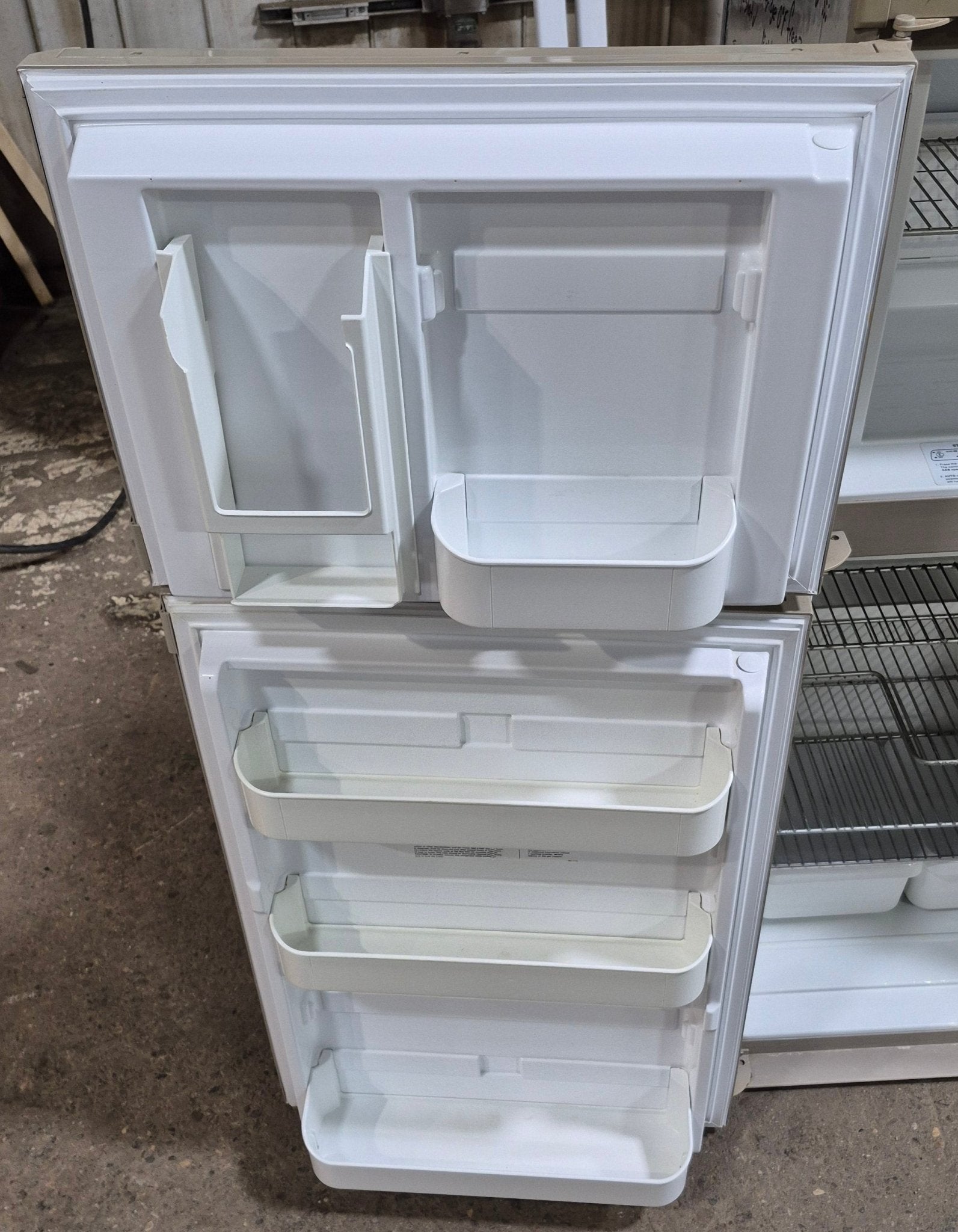 Used Complete Dometic Fridge, 2 - WAY - RM2652 - Young Farts RV Parts