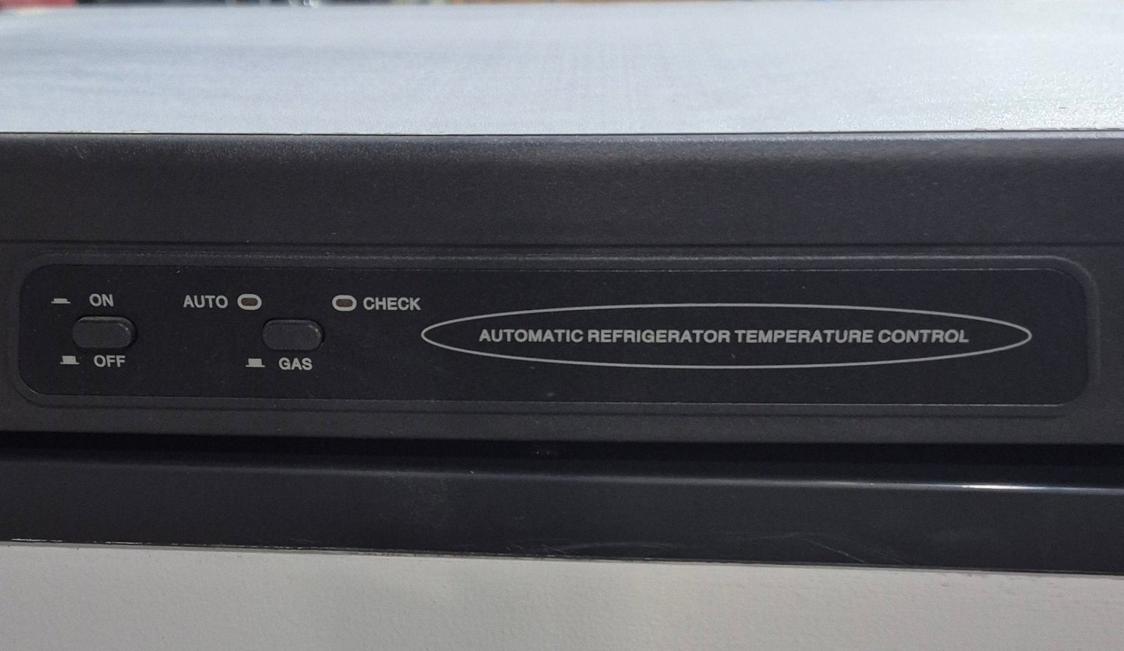 Used Complete Dometic Fridge, 2 - WAY - RM2652 - Young Farts RV Parts