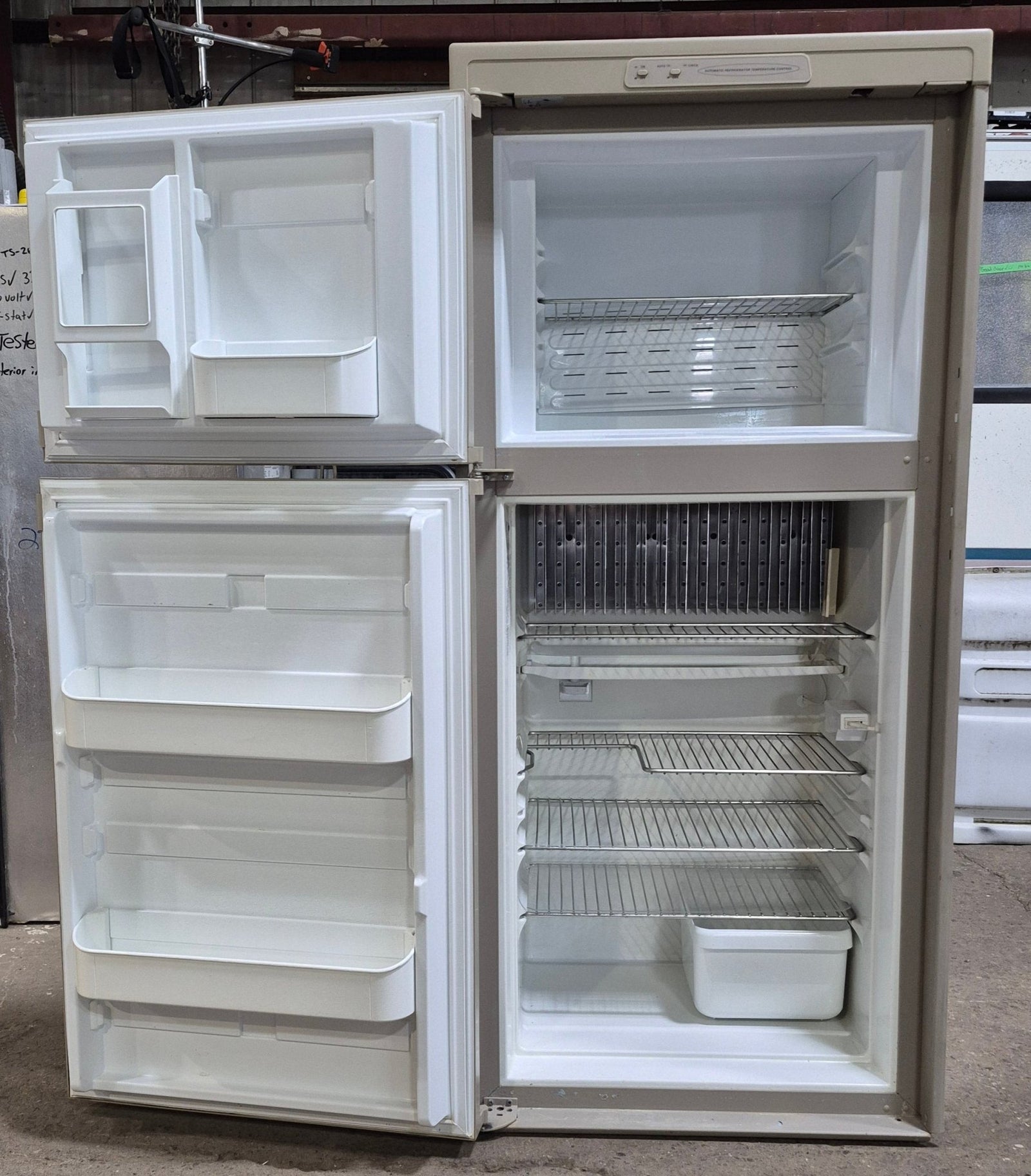 Used Complete Dometic Fridge, 2 - WAY - RM2652 - Young Farts RV Parts