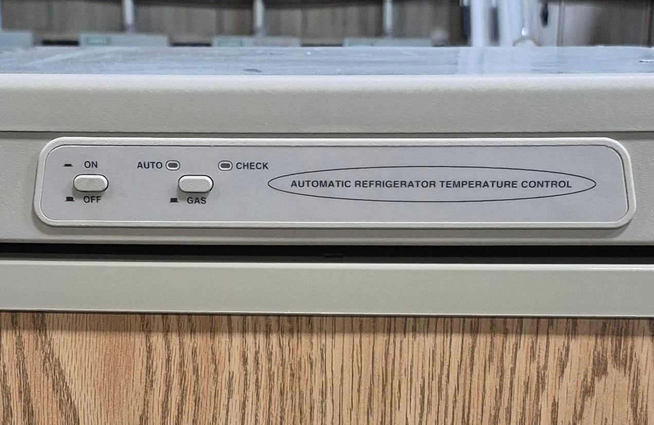 Used Complete Dometic Fridge, 2 - WAY - RM2652 - Young Farts RV Parts