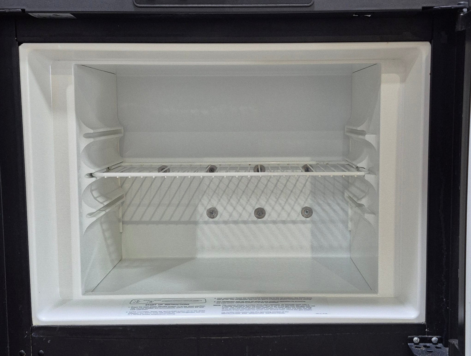 Used Complete Dometic Fridge, 2 - WAY - RM2652 - Young Farts RV Parts