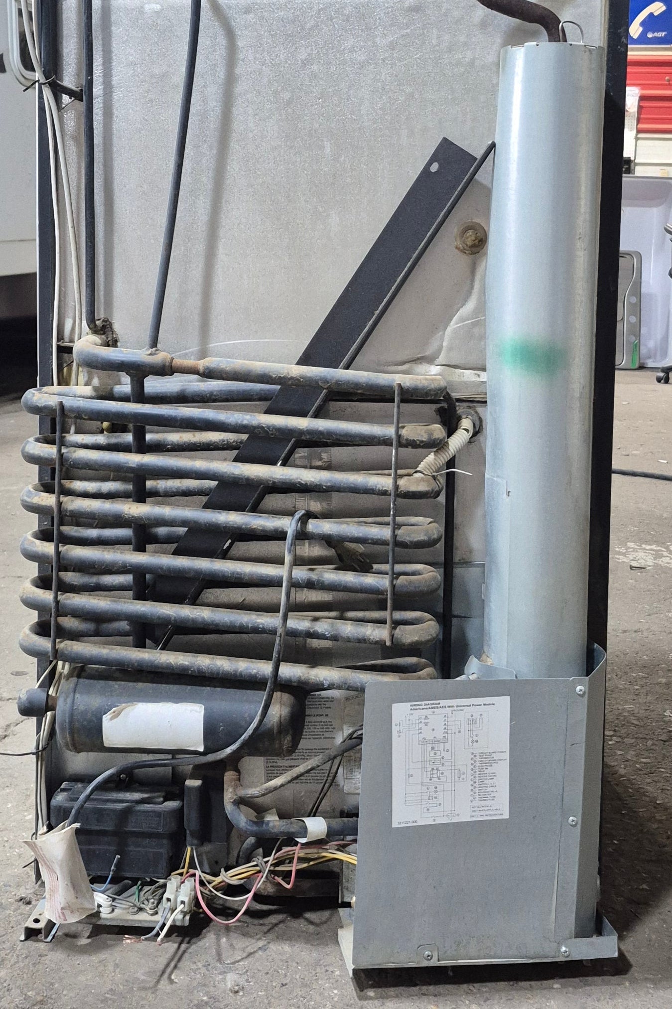 Used Complete Dometic Fridge, 2 - WAY - RM2652 - Young Farts RV Parts