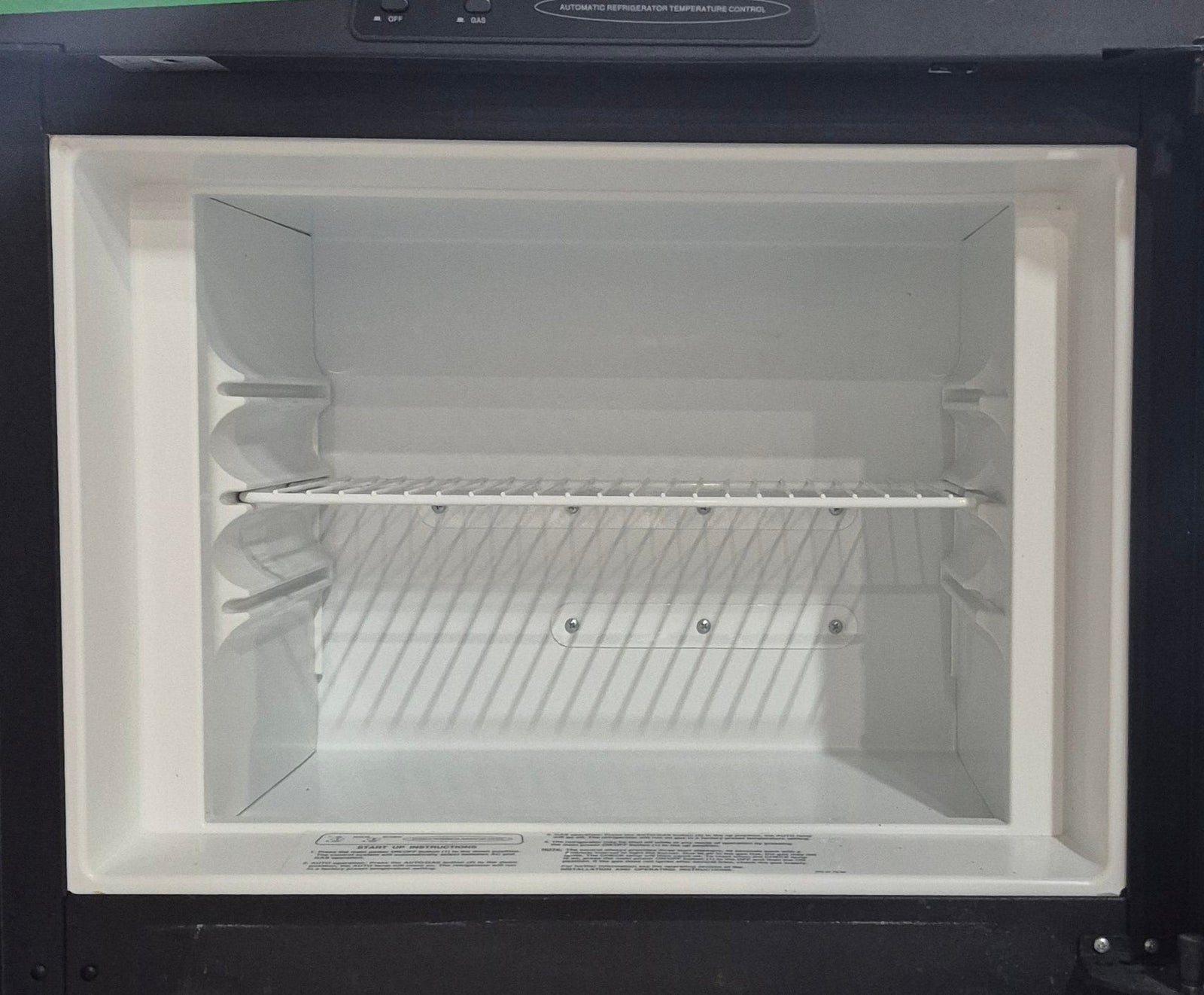 Used Complete Dometic Fridge, 2 - WAY - RM2652 - Young Farts RV Parts