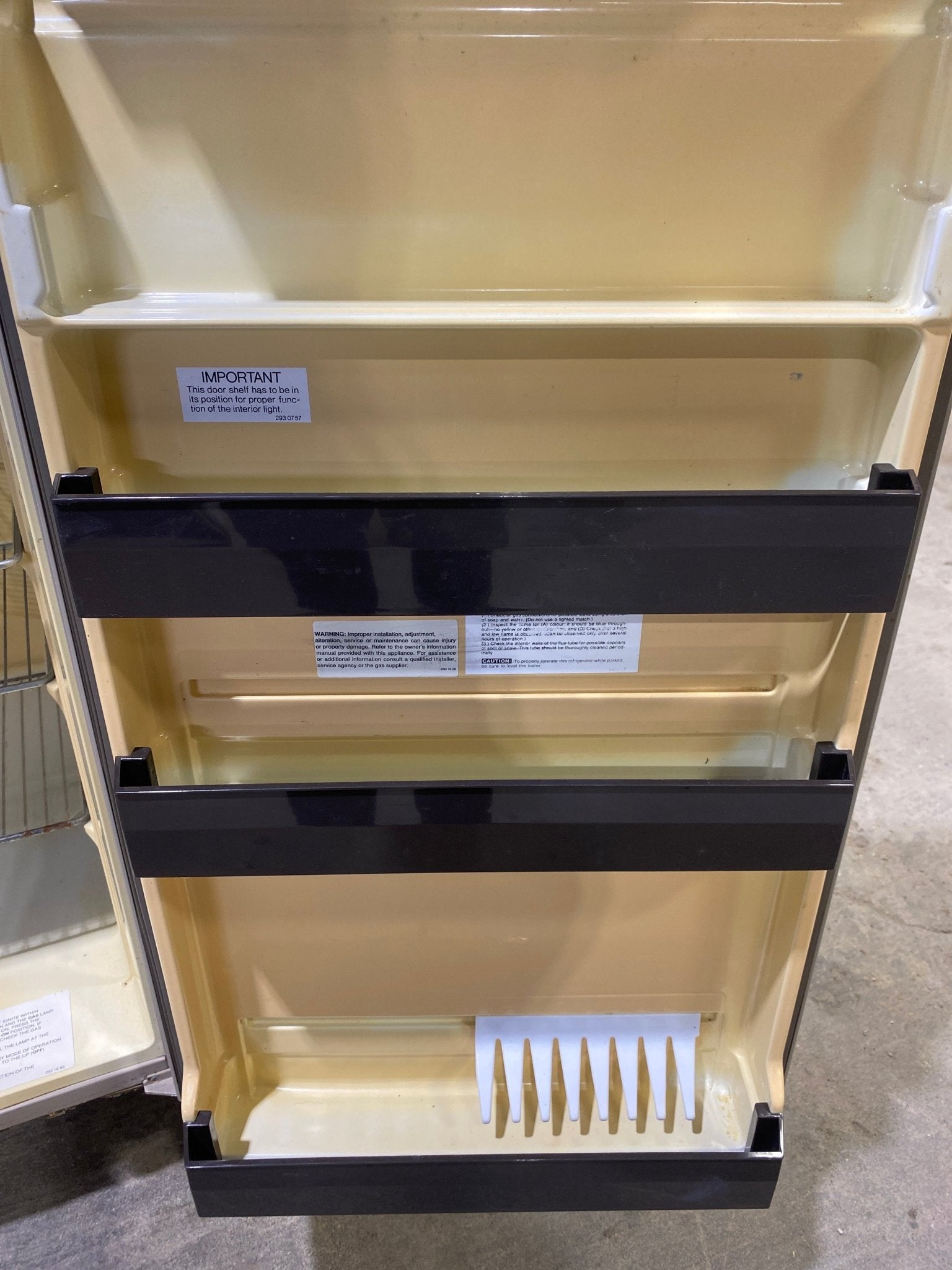 Used Complete Dometic RM2611 Fridge 2 - Way - Young Farts RV Parts