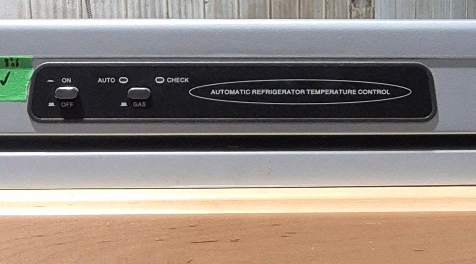 Used Complete Dometic RM2652 Fridge 2 - WAY - Young Farts RV Parts