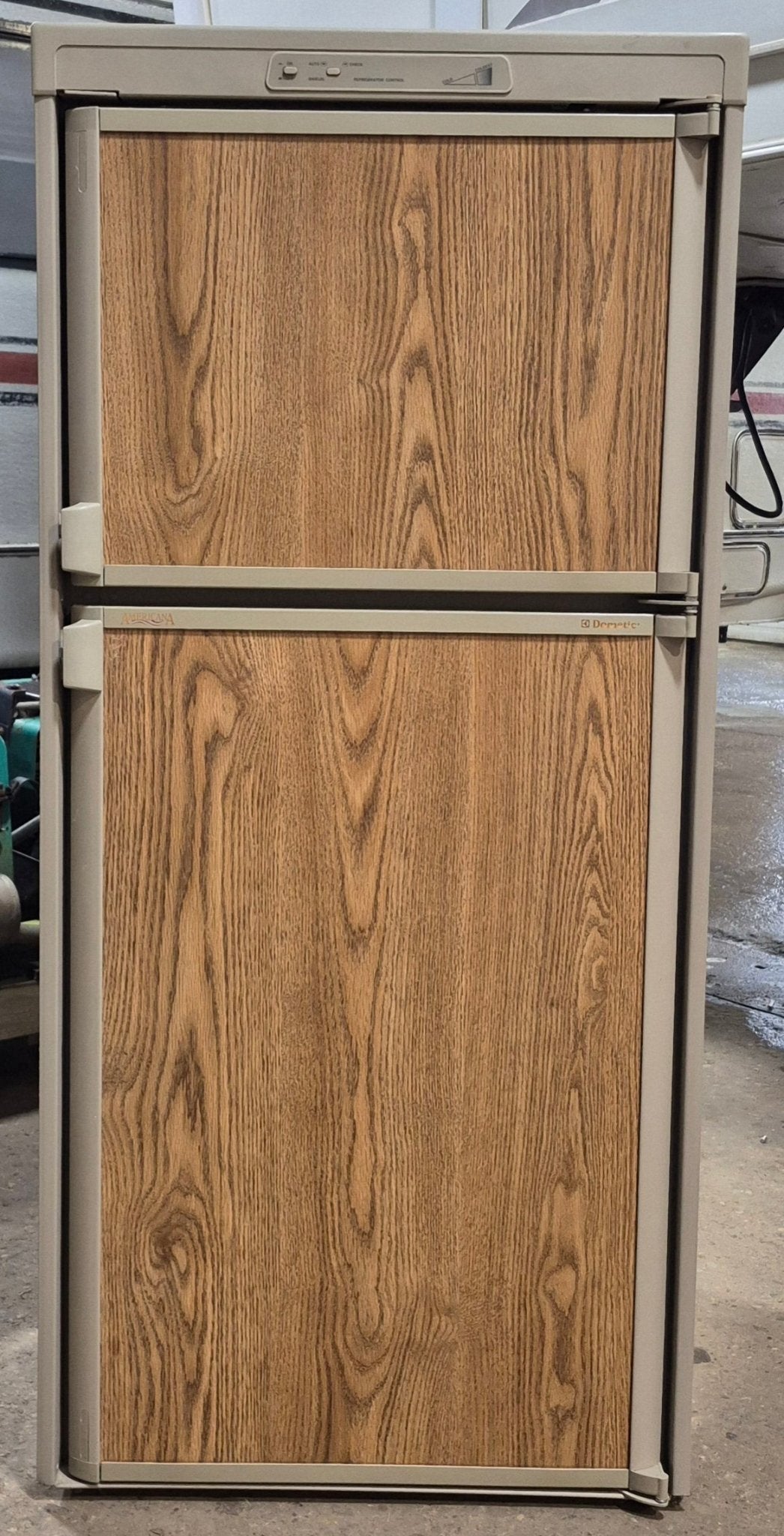 Used Complete Dometic RM2652 Fridge 2 - WAY - Young Farts RV Parts