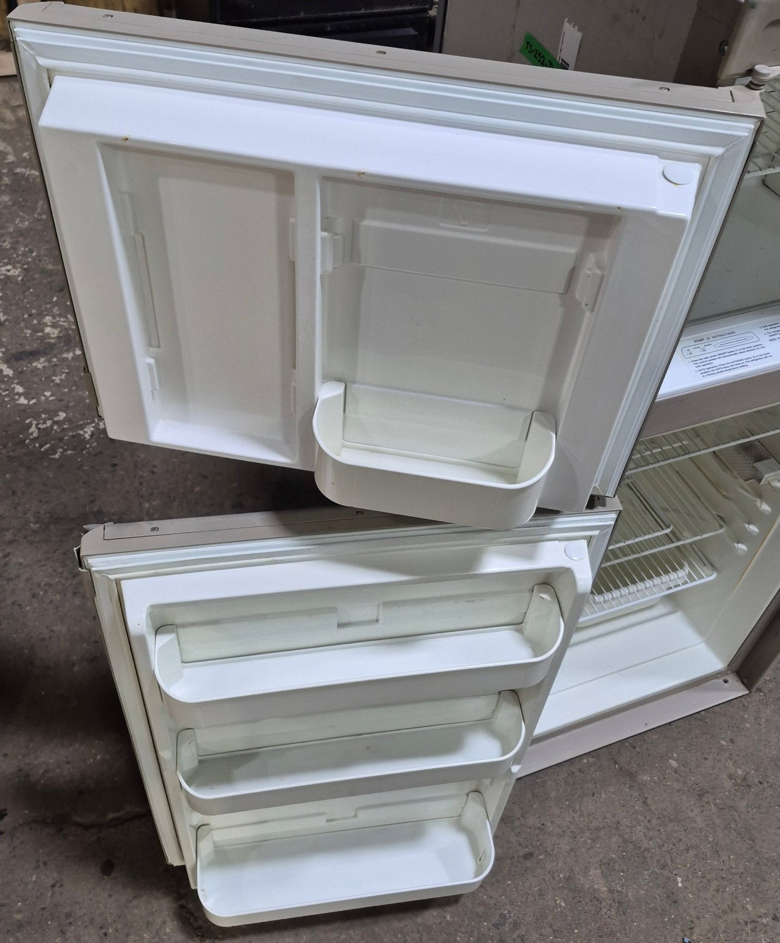 Used Complete Dometic RM2652 Fridge 2 - WAY - Young Farts RV Parts