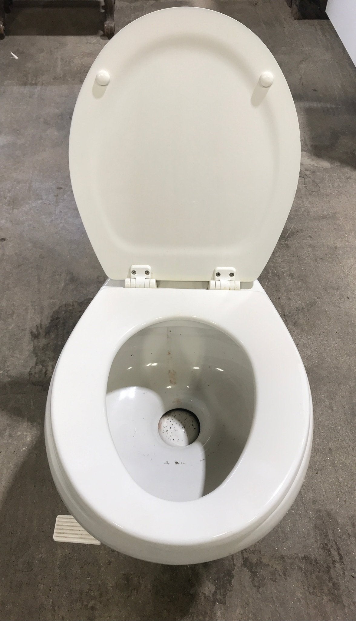 Used Complete Dometic Sealand Traveler Toilet, Foot Flush - 510+ - Young Farts RV Parts