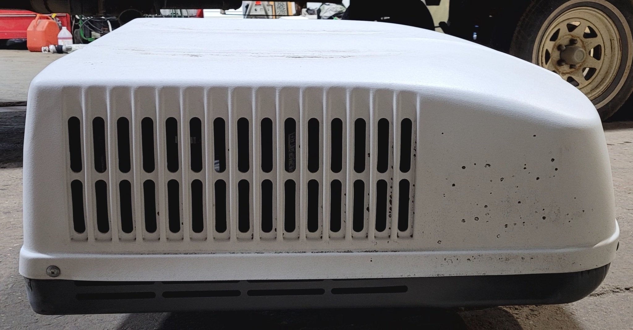 Used Complete Duo - Therm Air conditioner Head Unit 57915.531 - 13000 BTU Cool Only - Young Farts RV Parts