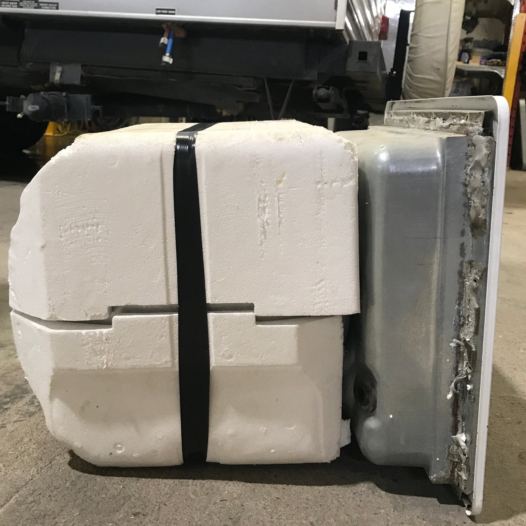 Used Complete G6A - 7 Atwood Hot Water Heater 6 Gal. - Young Farts RV Parts