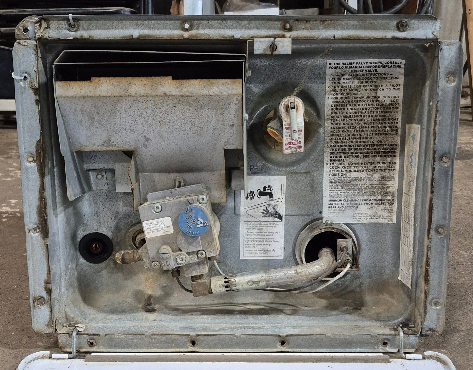 Used Complete G6A - 7 Atwood Hot Water Heater 6 Gallon - Young Farts RV Parts