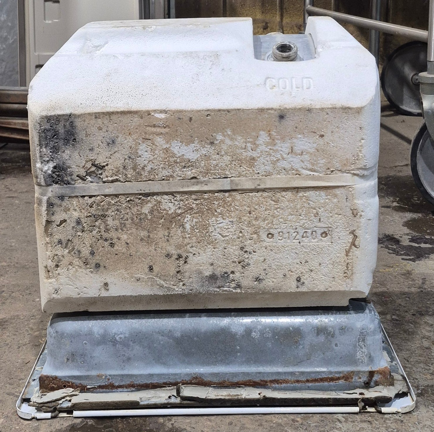 Used Complete G6A - 7 Atwood Hot Water Heater 6 Gallon - Young Farts RV Parts