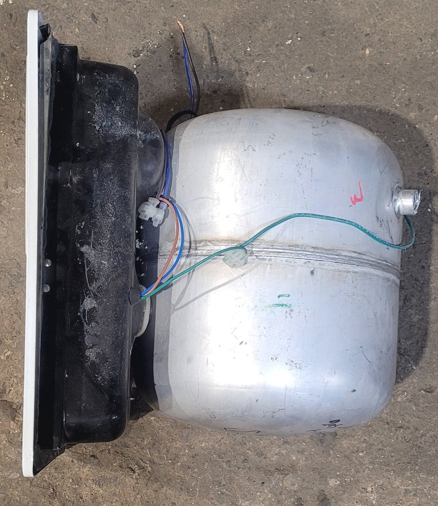 Used Complete G6A - 8E Atwood Hot Water Heater 6 Gal. - Young Farts RV Parts