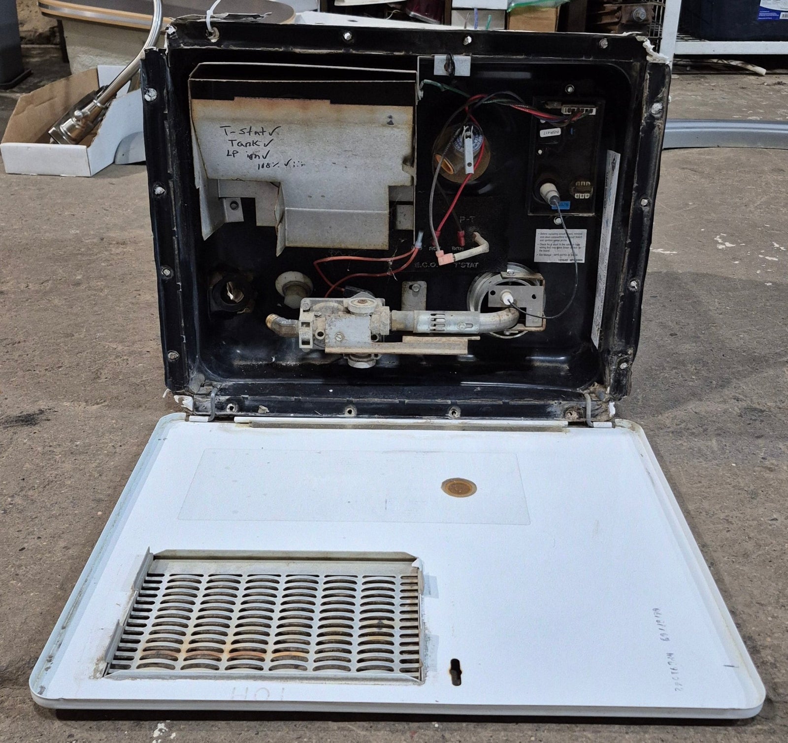 Used Complete G6A - 8E Atwood Hot Water Heater 6 Gal. - Young Farts RV Parts