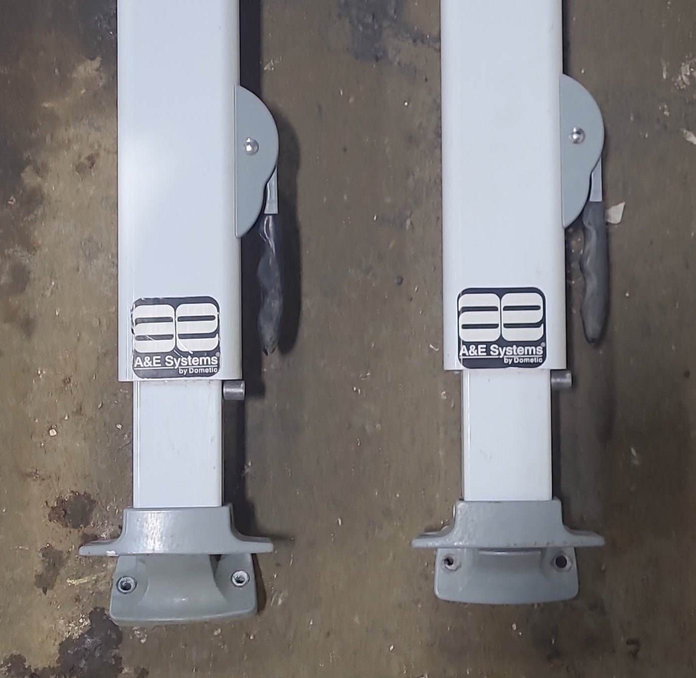 Used Complete Manual Awning A&E Dometic 13' NO canvas - Young Farts RV Parts