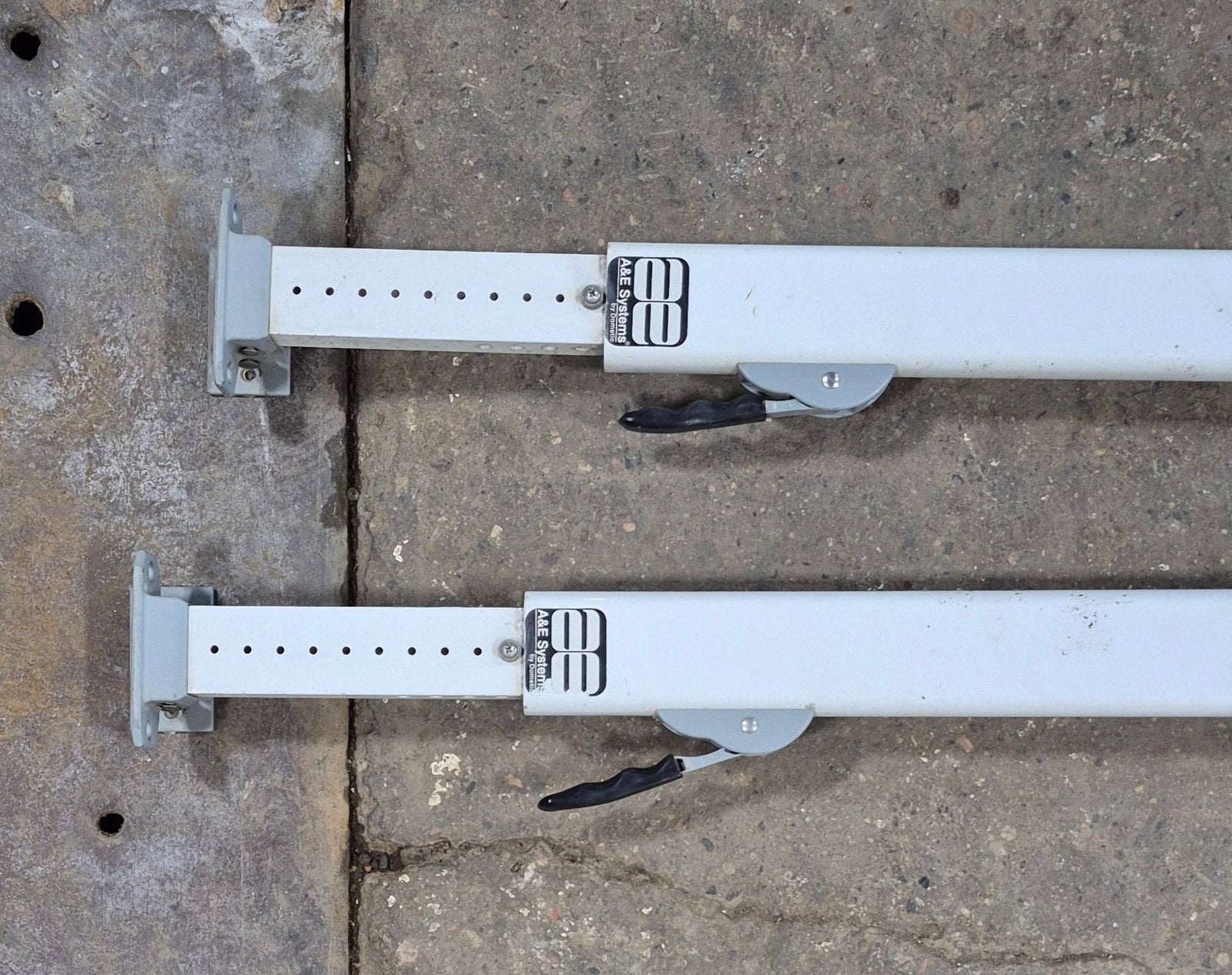 Used Complete Manual Awning Dometic 18' New Canvas - Young Farts RV Parts