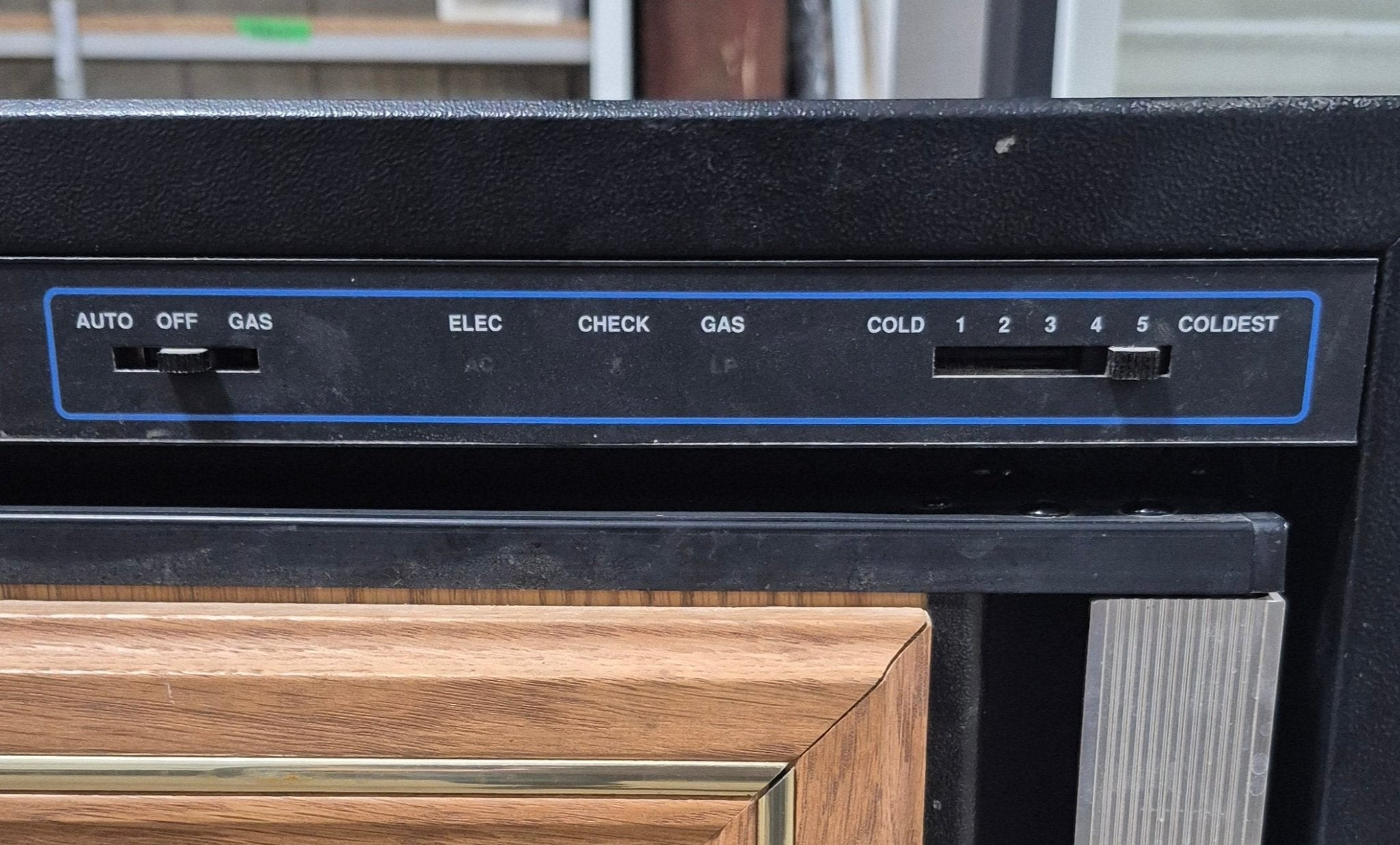 Used Complete Norcold 6052 Fridge 2 - Way - Young Farts RV Parts