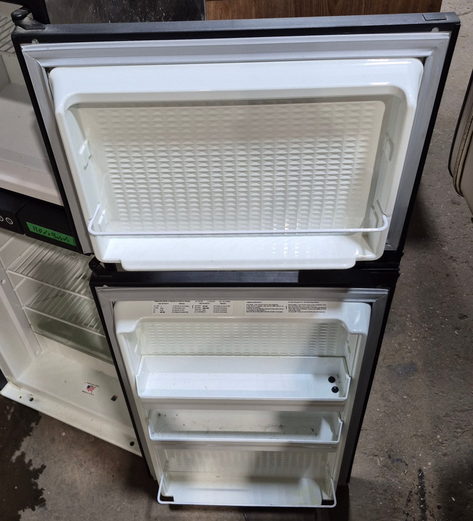 Used Complete Norcold 9162 Fridge 2 - WAY - Young Farts RV Parts