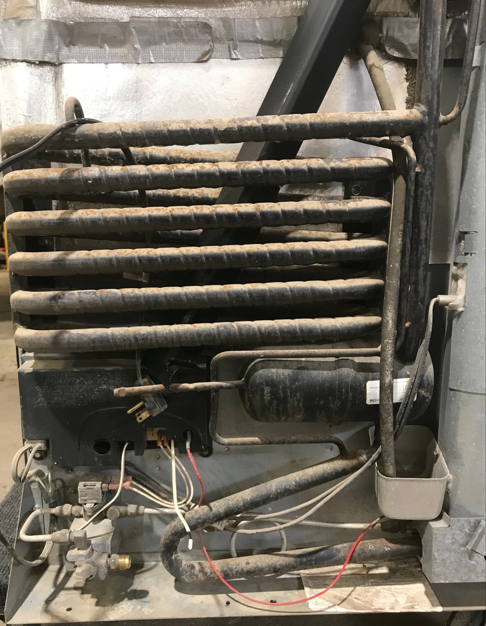 Used Complete Norcold Fridge, 2 - WAY - 9162 - Young Farts RV Parts