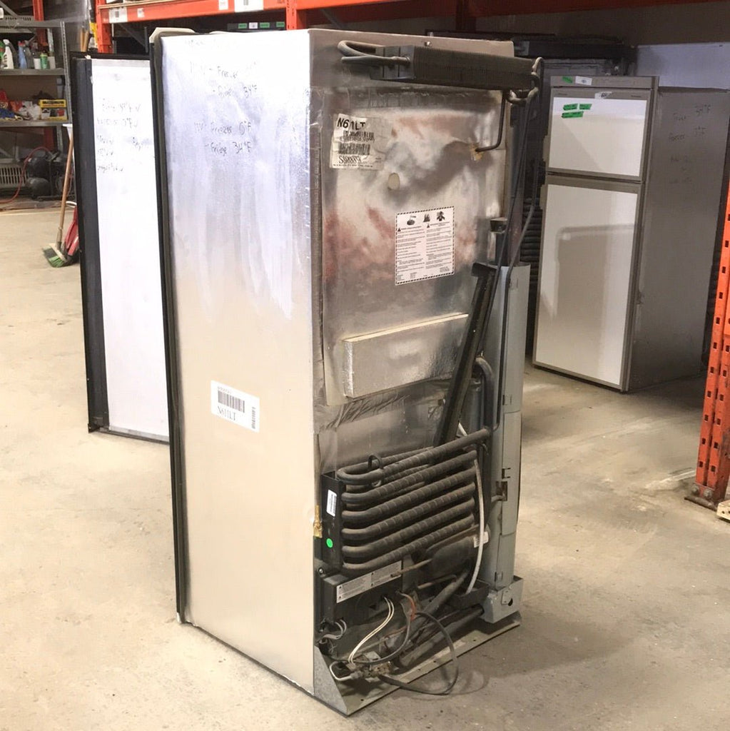 Used Complete Norcold N611LT Fridge 2-Way - Young Farts RV Parts