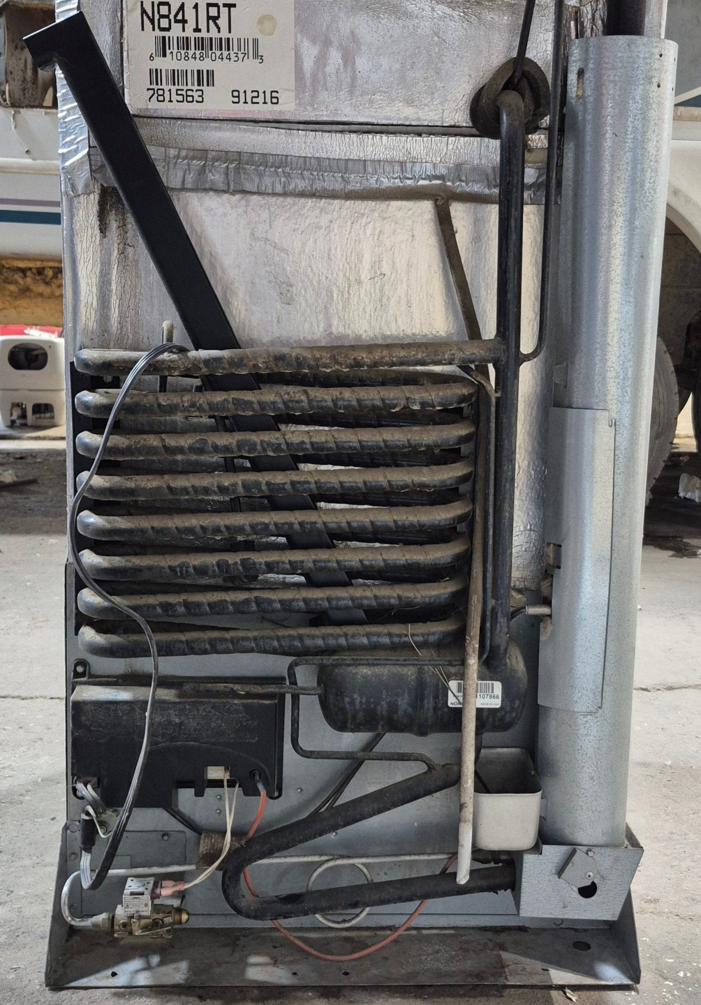 Used Complete Norcold N841 Fridge 2 - way - Young Farts RV Parts