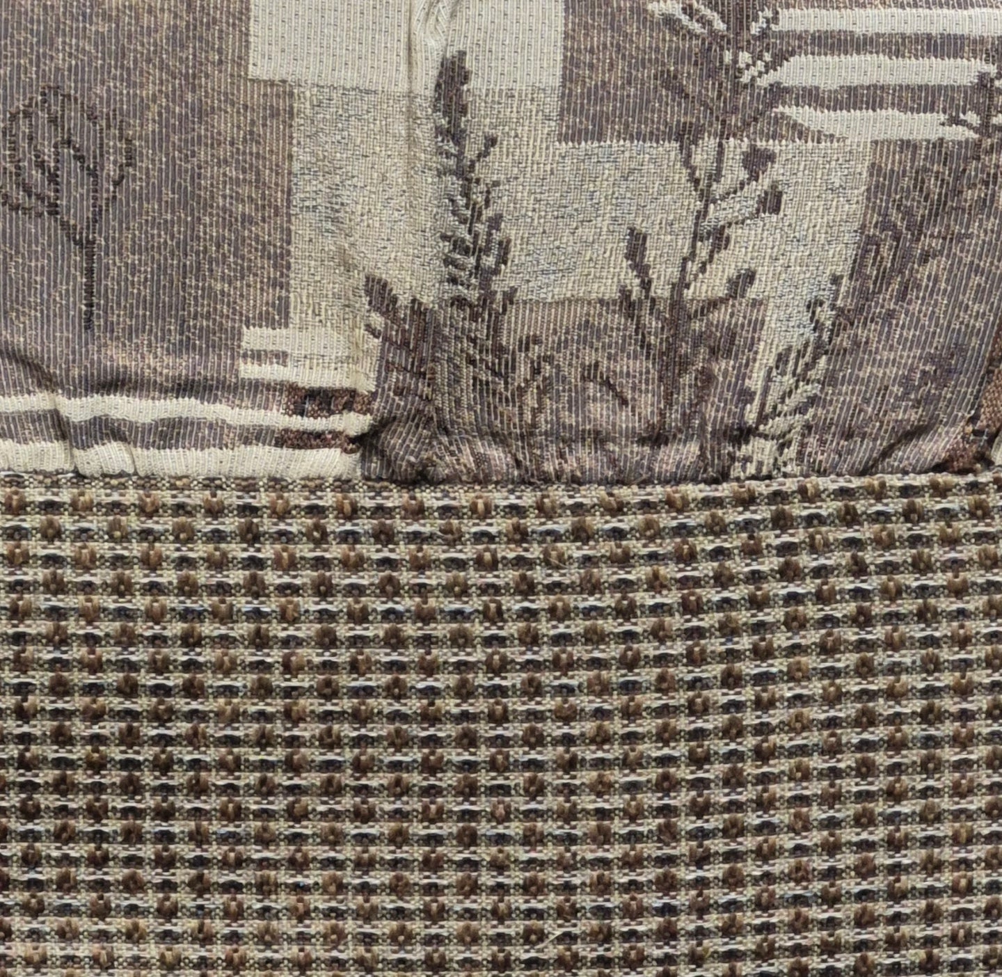 Used Complete RV Dinette Set - 40 3/8” D x 74 3/4" W x 33 3/8" H - Does not include table hardware - Young Farts RV Parts