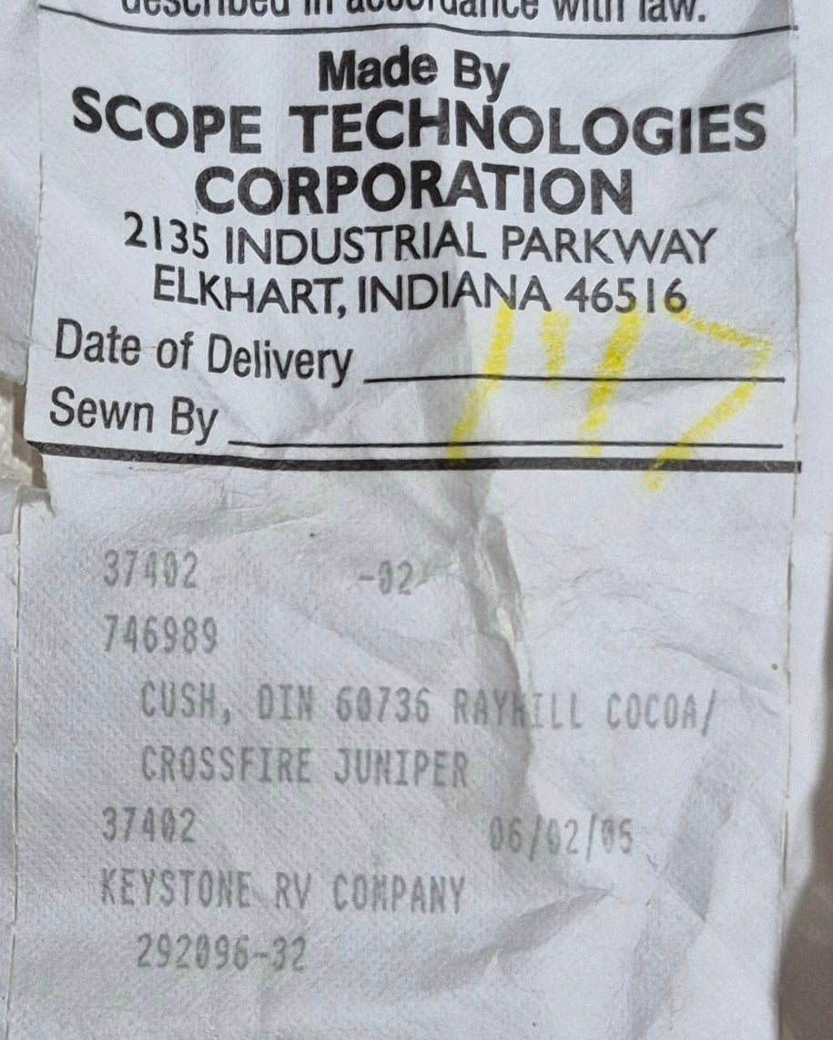 Used Complete RV Dinette Set - 41 1/2” D x 77" W x 32 3/4" H - Does not includes table hardware - Young Farts RV Parts