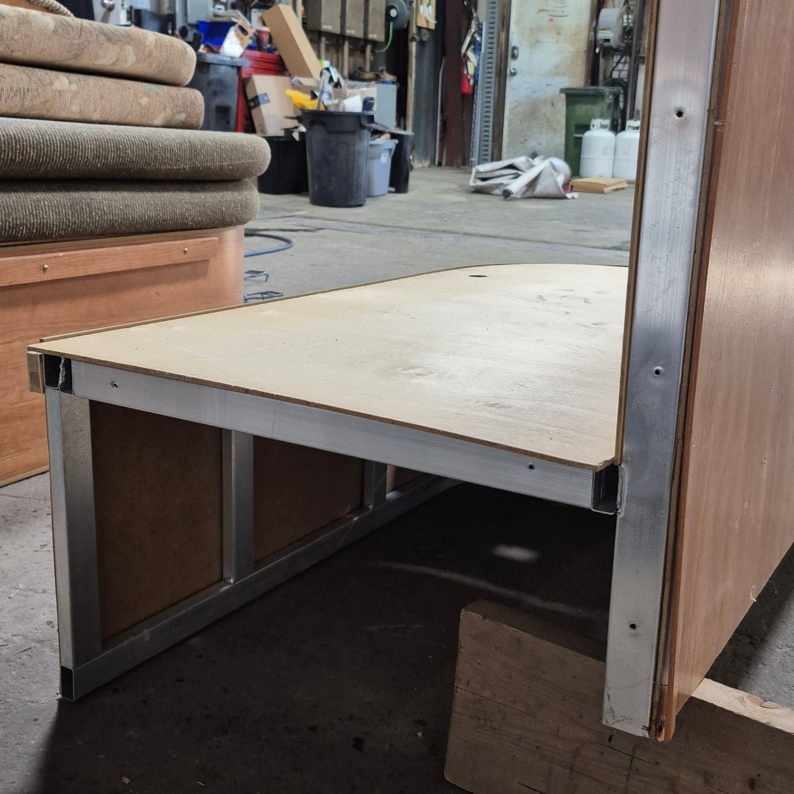 Used Complete RV Dinette Set - 41 1/2” D x 77