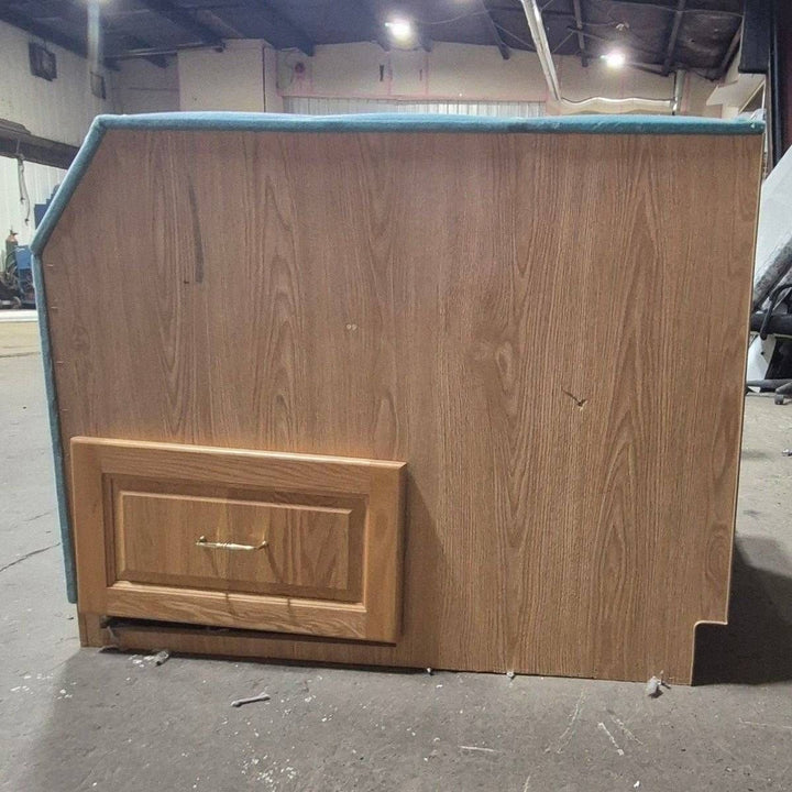 Used Complete RV Dinette Set, Does include table hardware - 78" x 40 3/4" x 32" - Young Farts RV Parts
