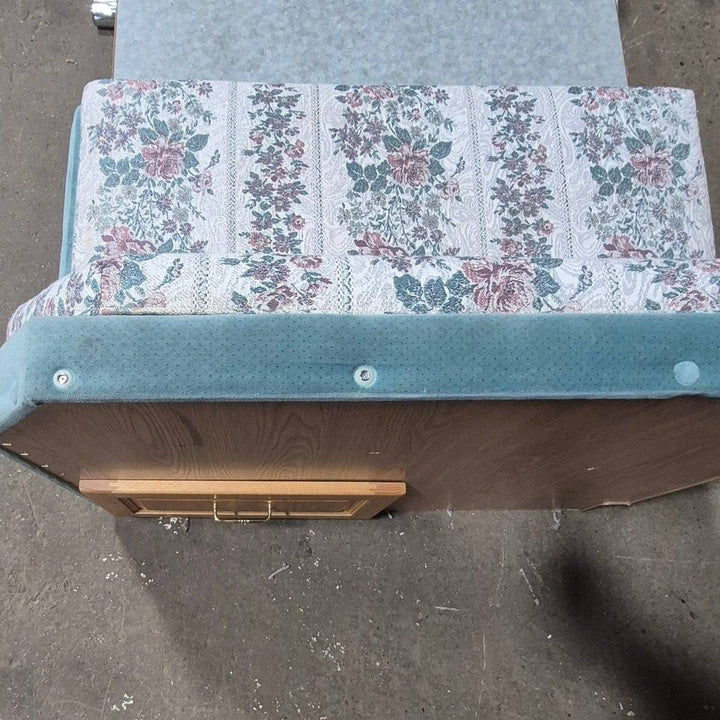 Used Complete RV Dinette Set, Does include table hardware - 78" x 40 3/4" x 32" - Young Farts RV Parts