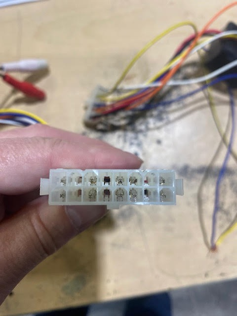 Used Concertone RV Radio RV - 2003 LNC - Young Farts RV Parts