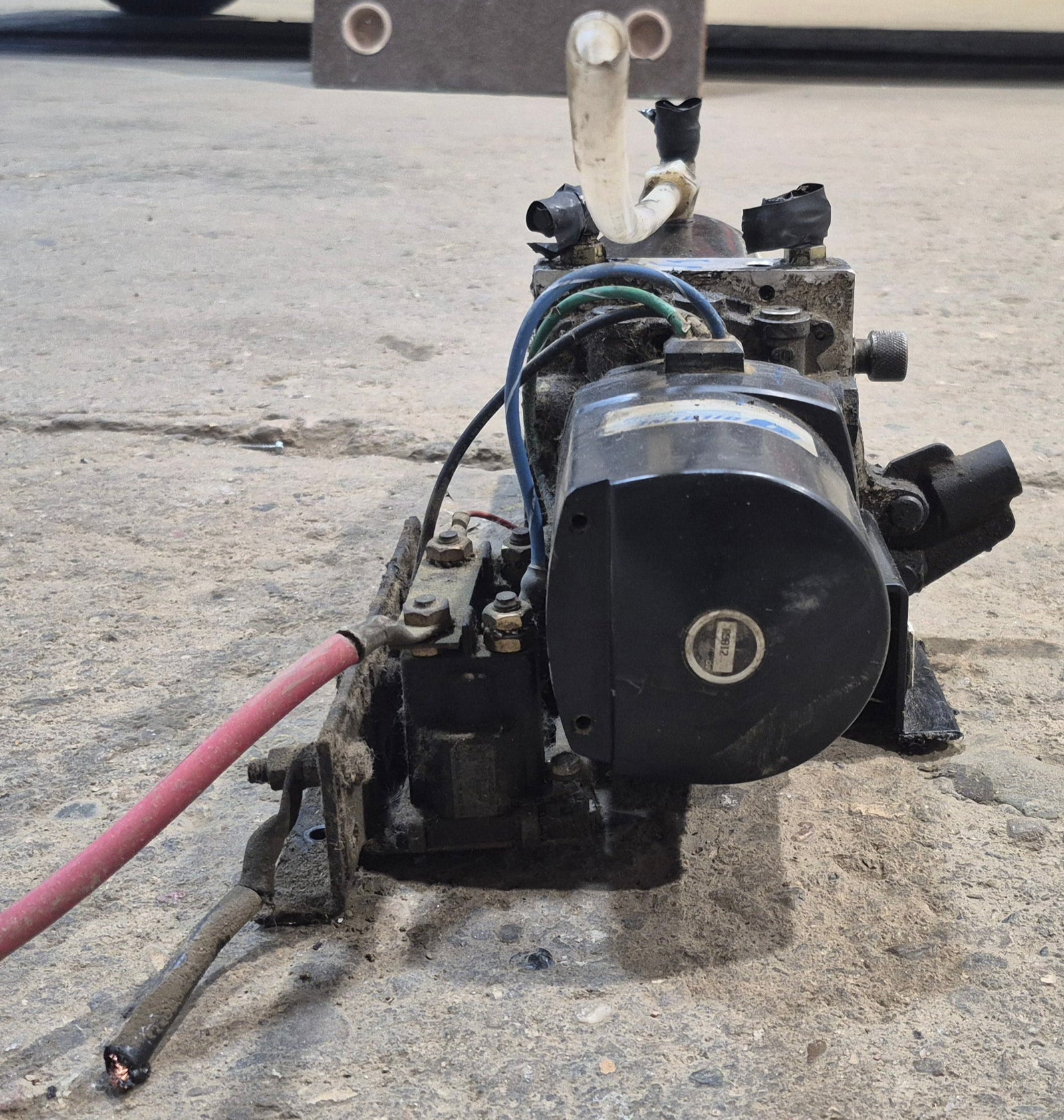 Used Dewald RV Slide Out Hydraulic Pump/Motor/Tank Assembly - Young Farts RV Parts