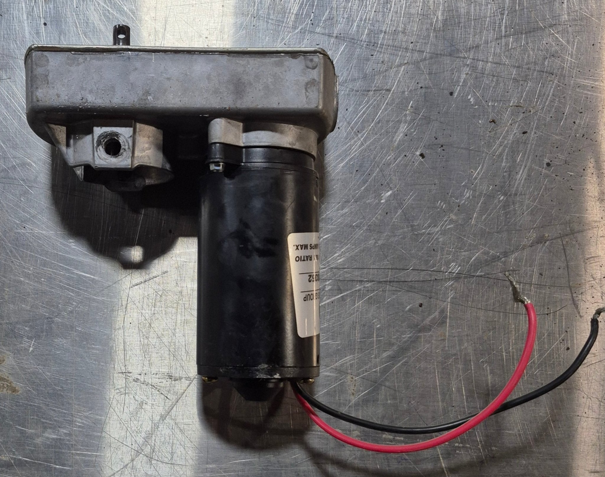 Used Dexter Chassis Group RV Slide Out Motor 18:1 - Young Farts RV Parts