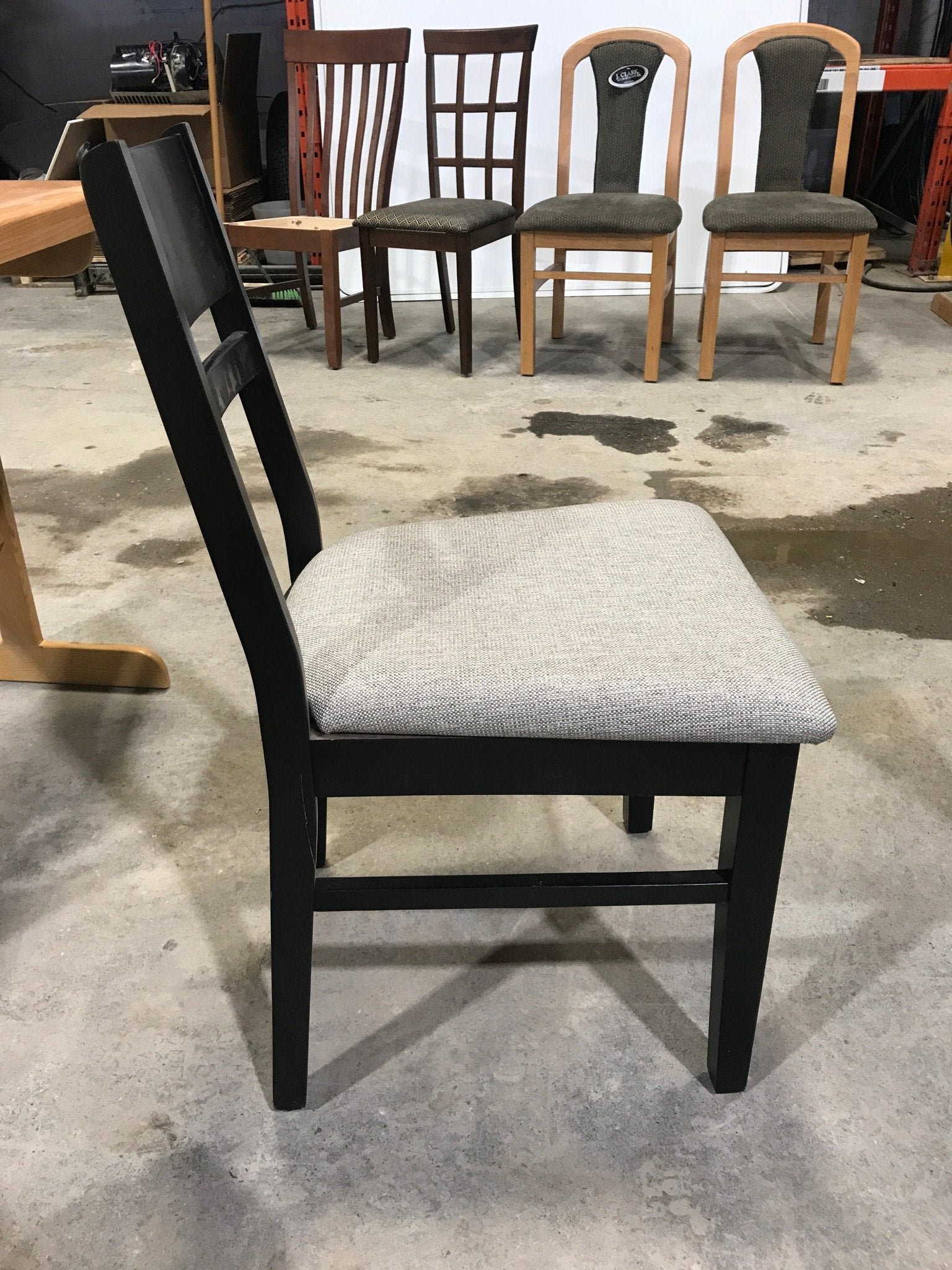 USED Dinette Chair - Young Farts RV Parts