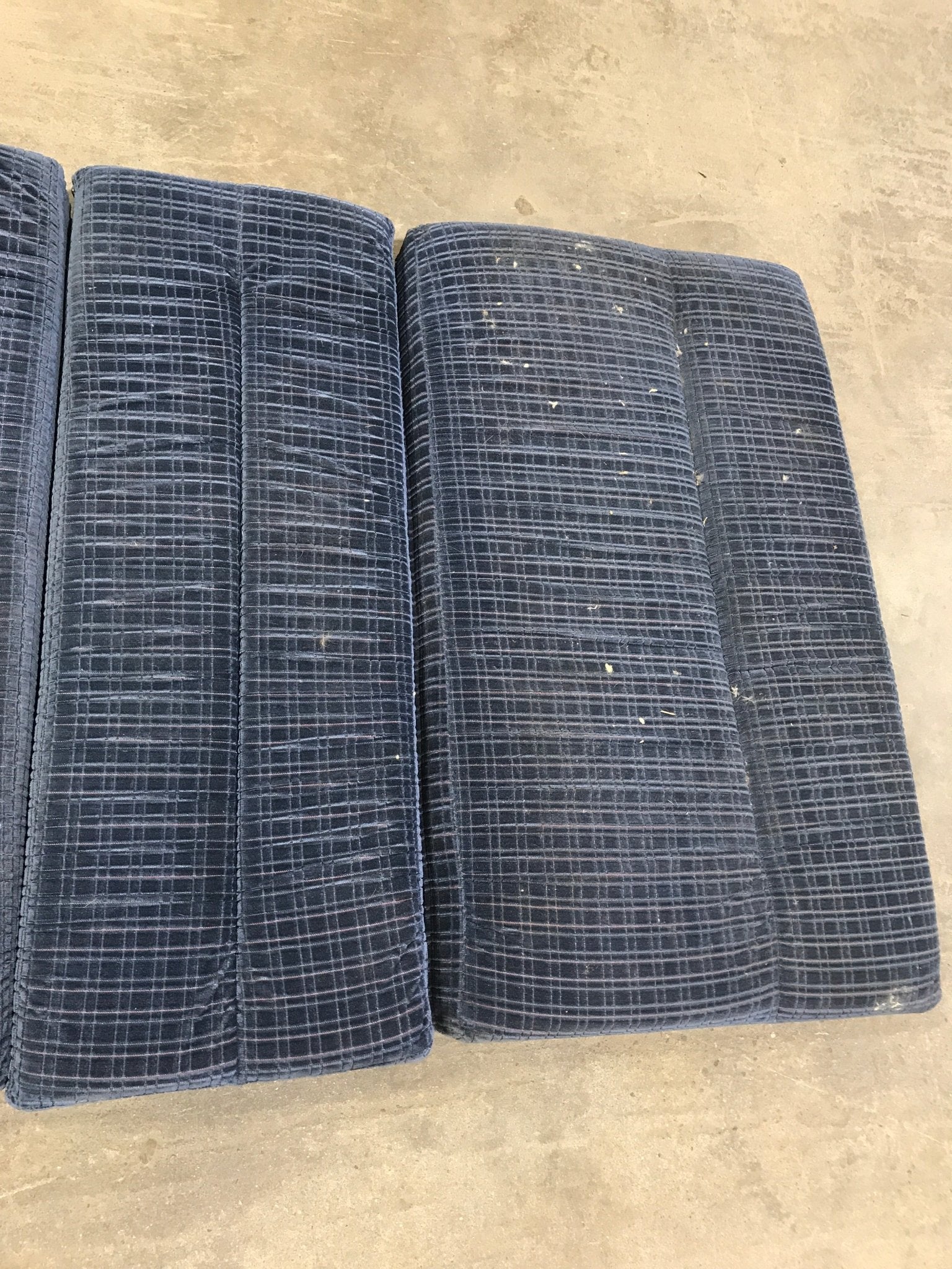 Used Dinette Cushion Set - 4 piece 2 @ 37