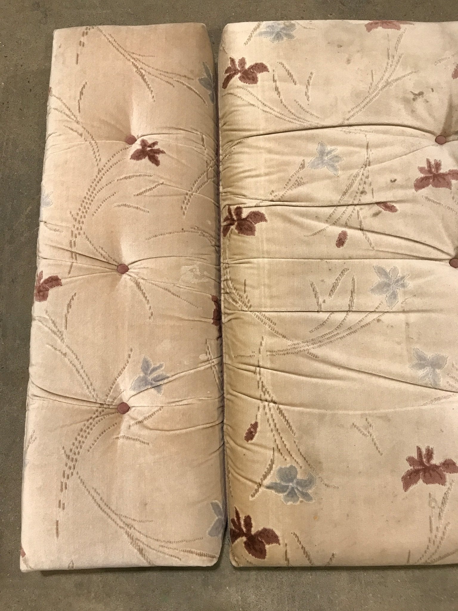 Used Dinette Cushion Set - 4 piece | 2 @ 40" X 24" X 4 1/2" D, 2 @ 40" X 12" X 4 1/2" D - Young Farts RV Parts