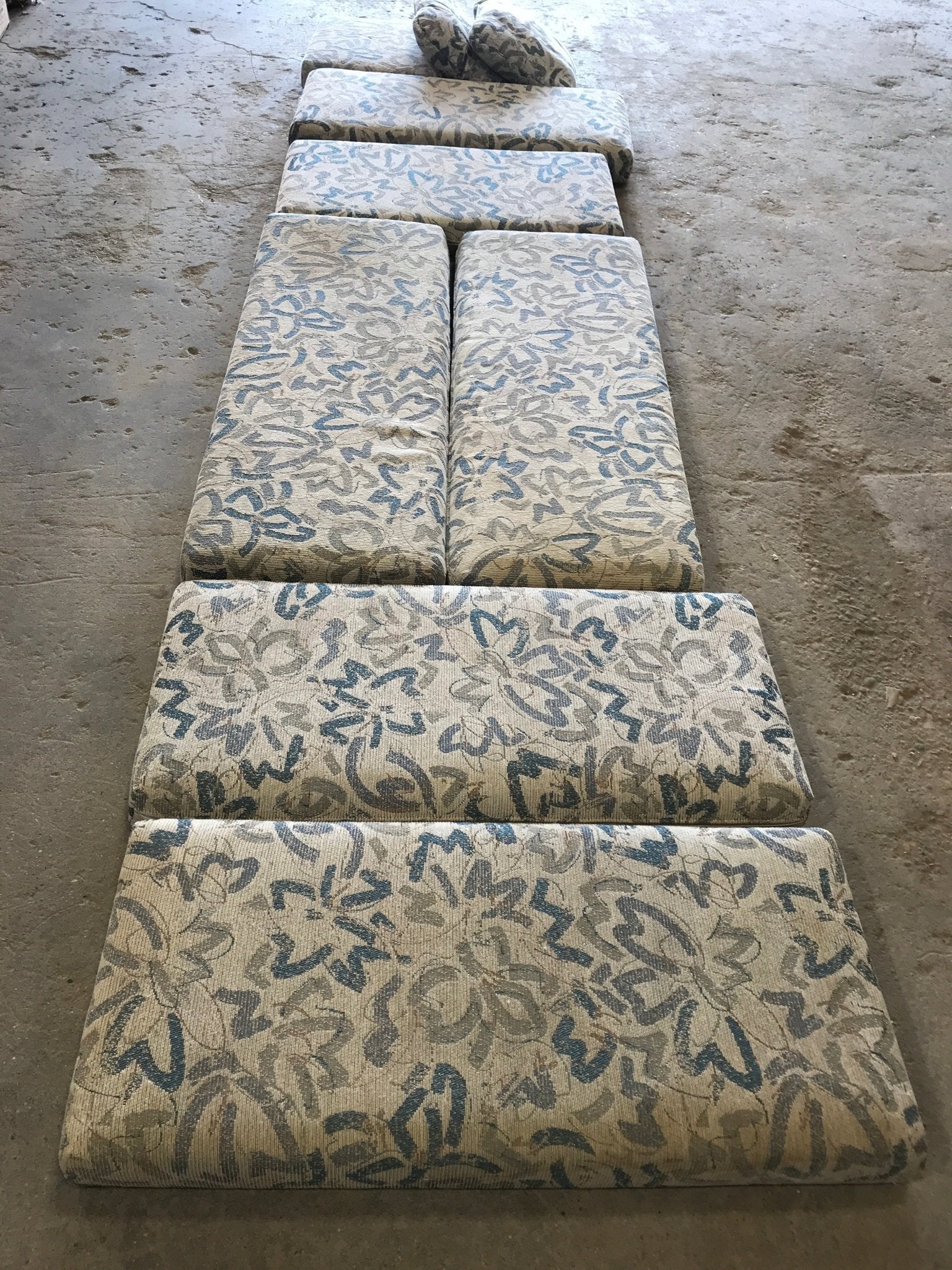 Used Dinette Cushion Set - Complete Tent Trailer Set - Young Farts RV Parts