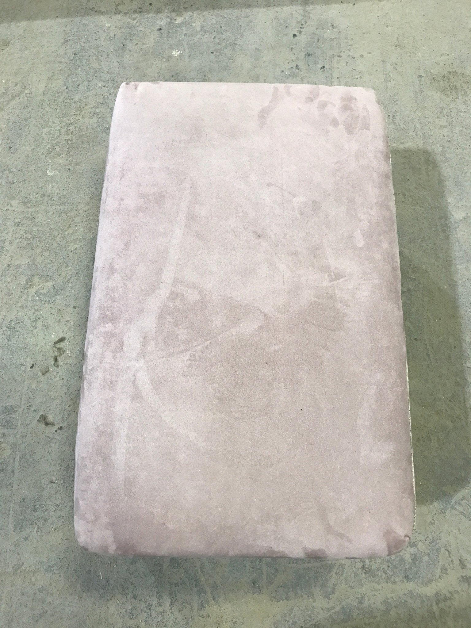 Used Dinette Cushion SINGLE - 23" X 14" X 10" D - Young Farts RV Parts