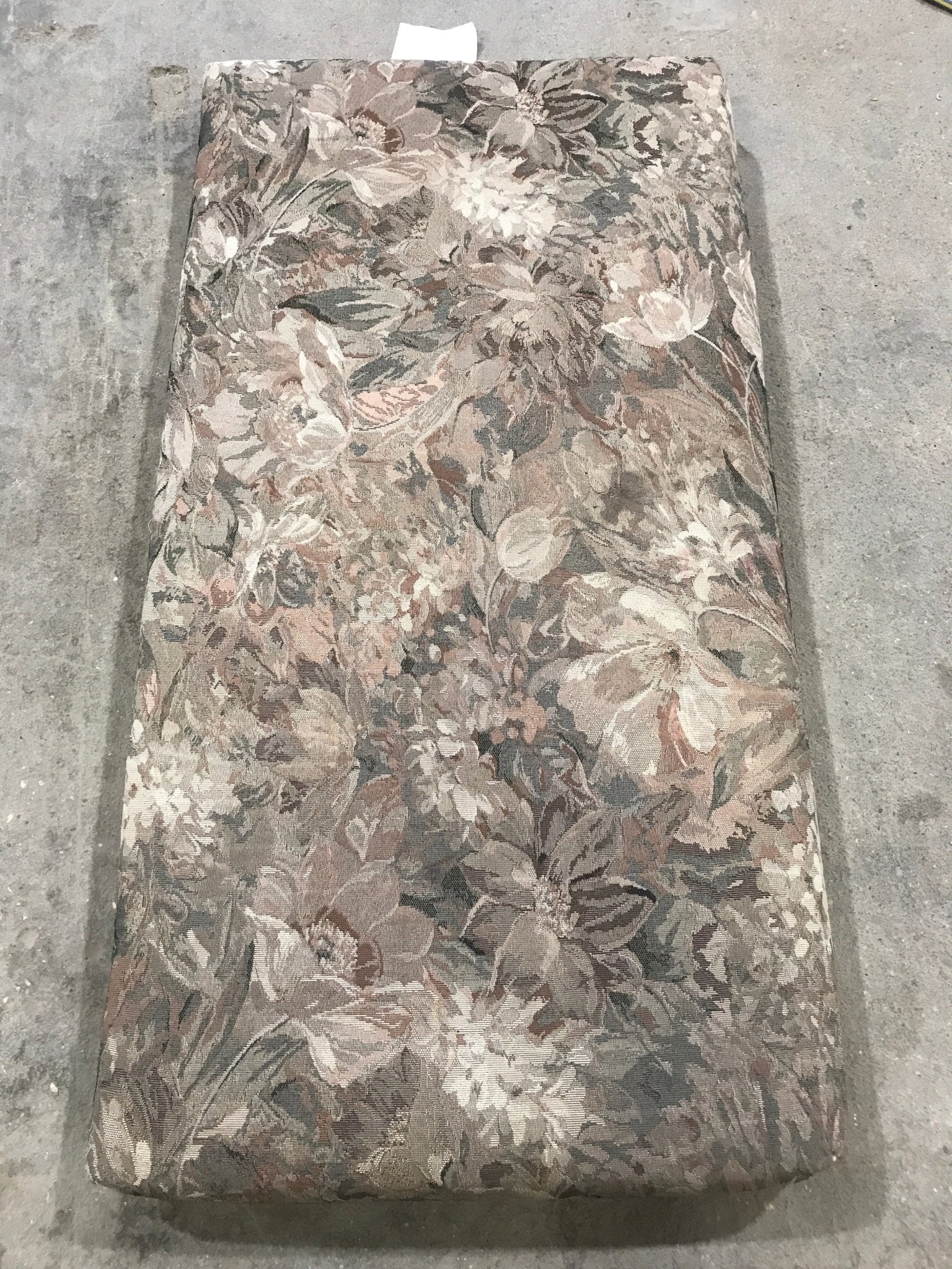 Used Dinette Cushion SINGLE - 45" X 24" X 5" D - Young Farts RV Parts