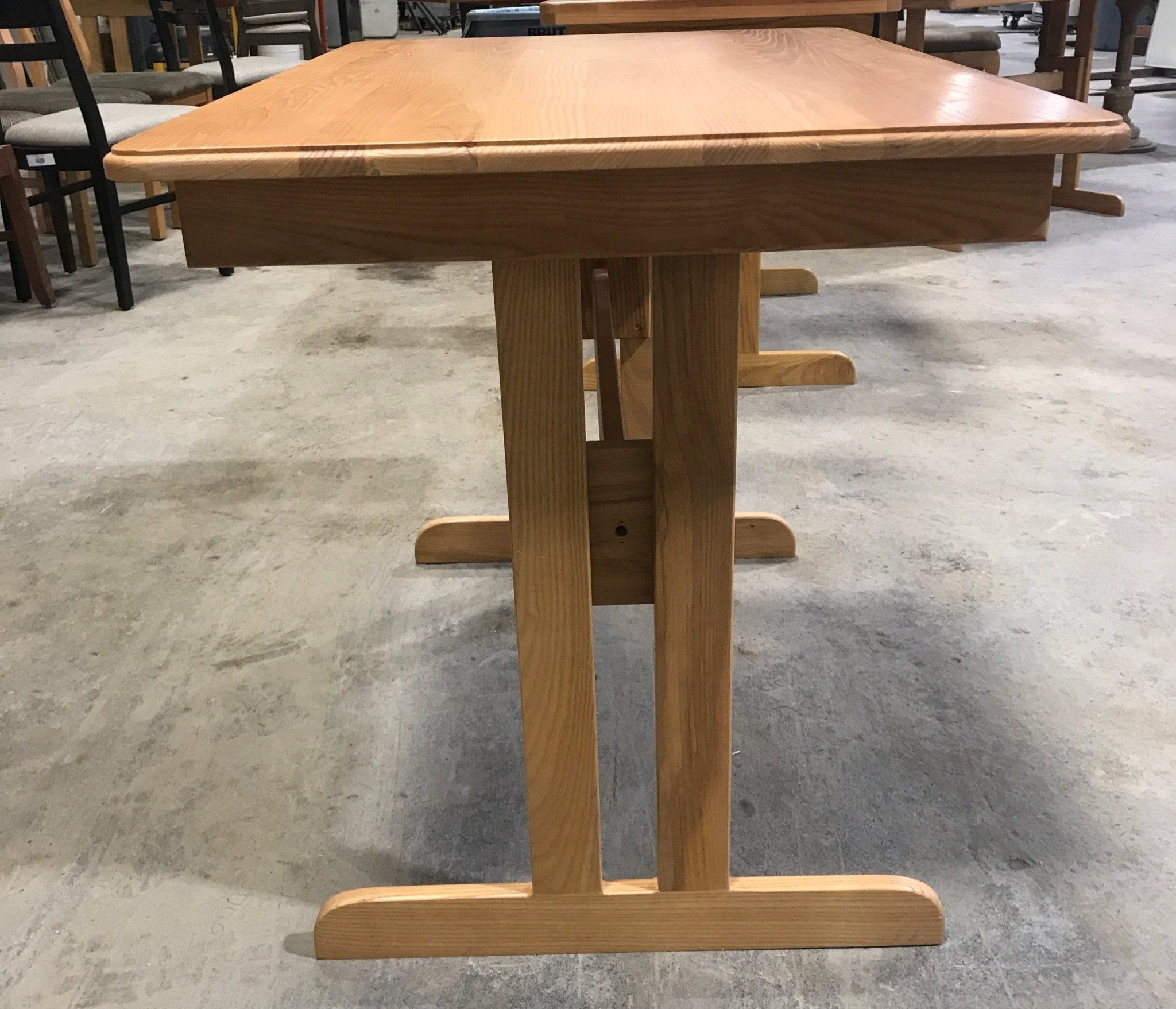 USED Dinette Table - Young Farts RV Parts