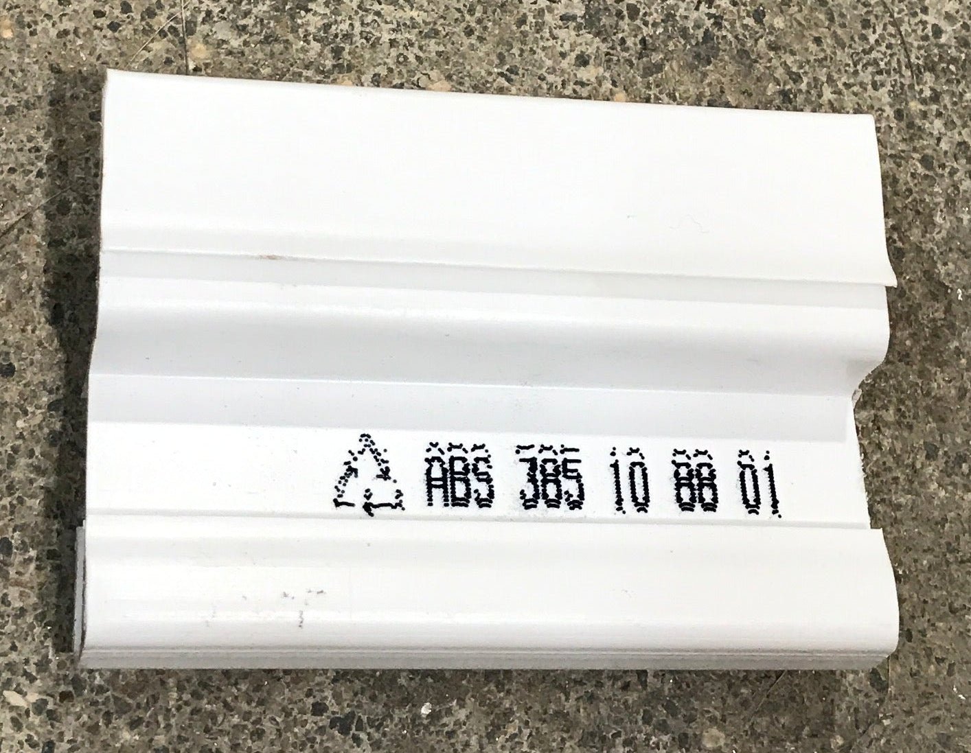 Used Dometic 2932456029 Thermistor Bracket - Young Farts RV Parts