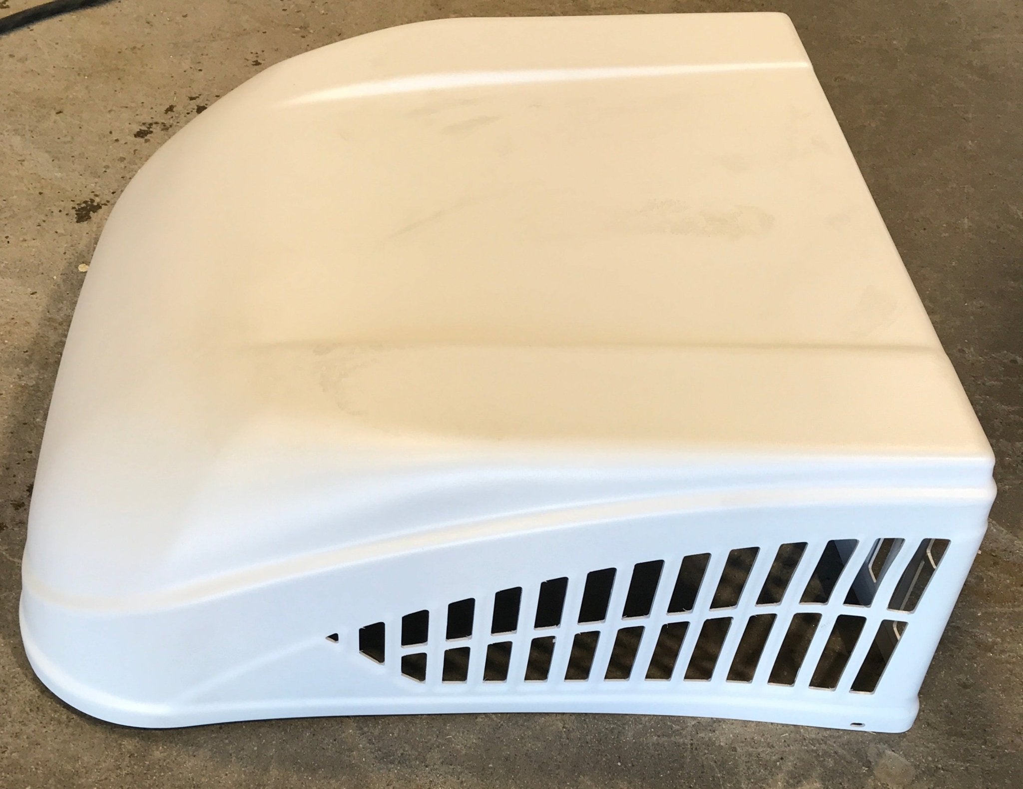 Used Dometic - 3315332.000 Brisk II Replacement Shroud White - Young Farts RV Parts