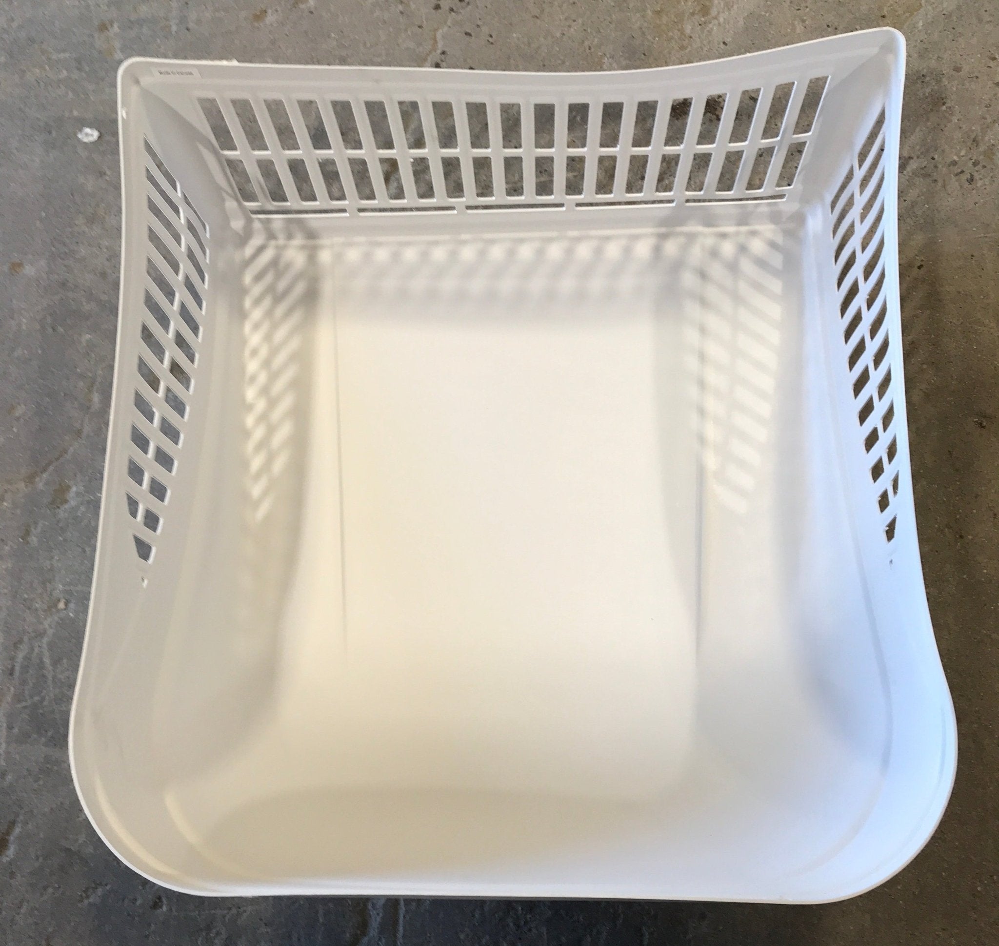 Used Dometic - 3315332.000 Brisk II Replacement Shroud White - Young Farts RV Parts