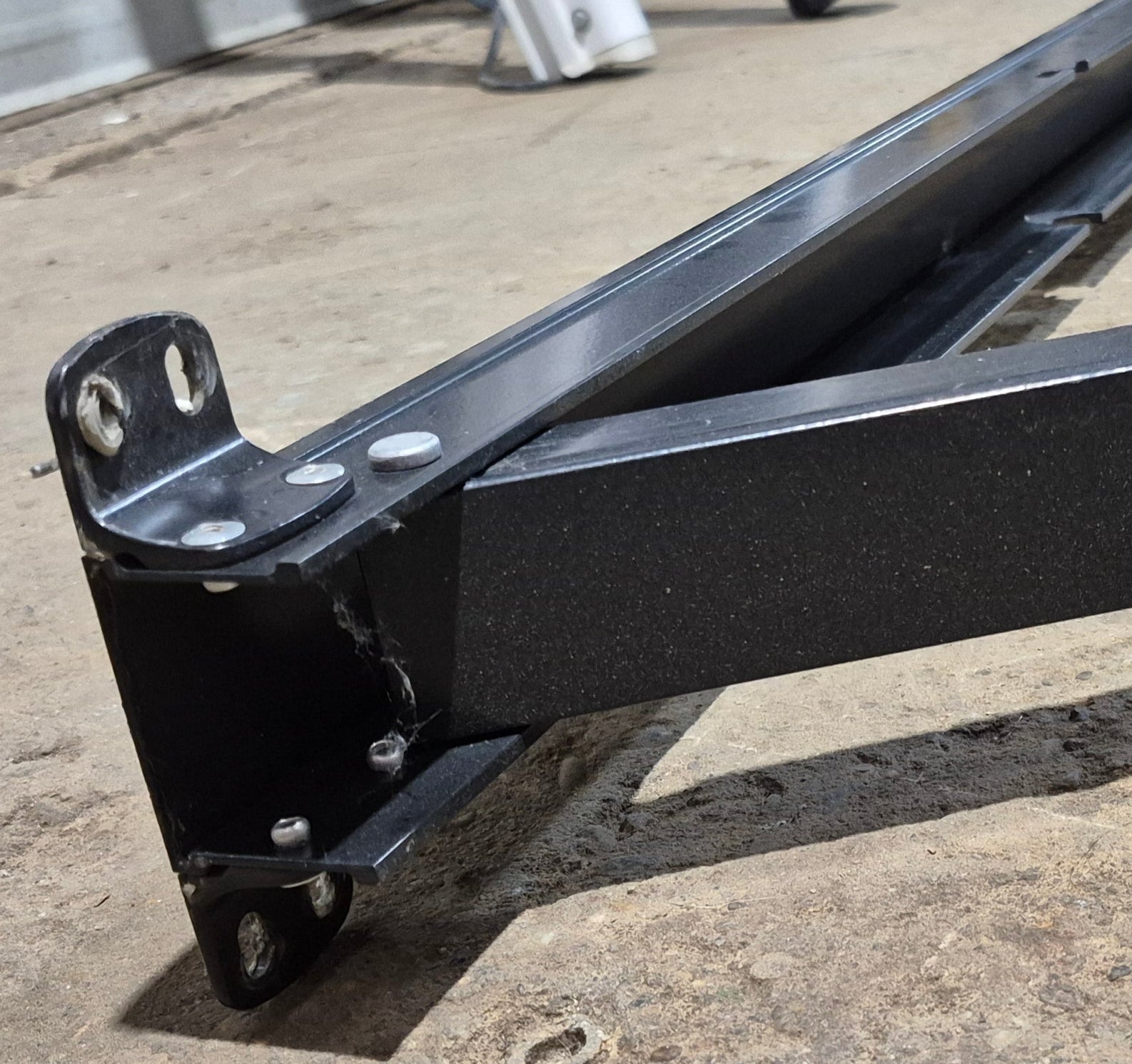Used Dometic 9100 Power Awning Arm, Standard LH Idler (Non - Power Side), 65 1/2