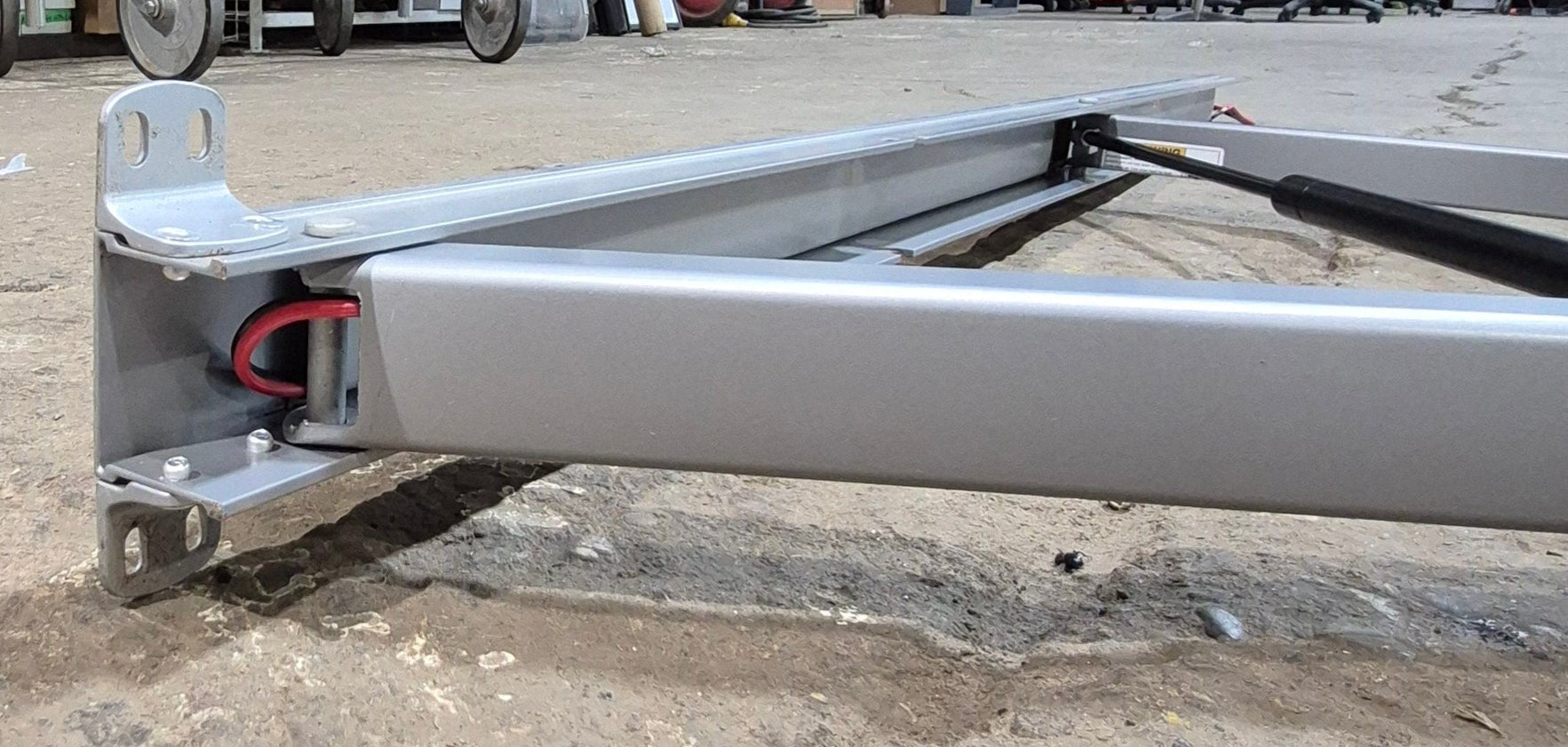 Used Dometic 9100 Power Awning Arm Standard Model RH Power 65 1/2" with Adjustable Pitch Arm 8952002.400P - Young Farts RV Parts