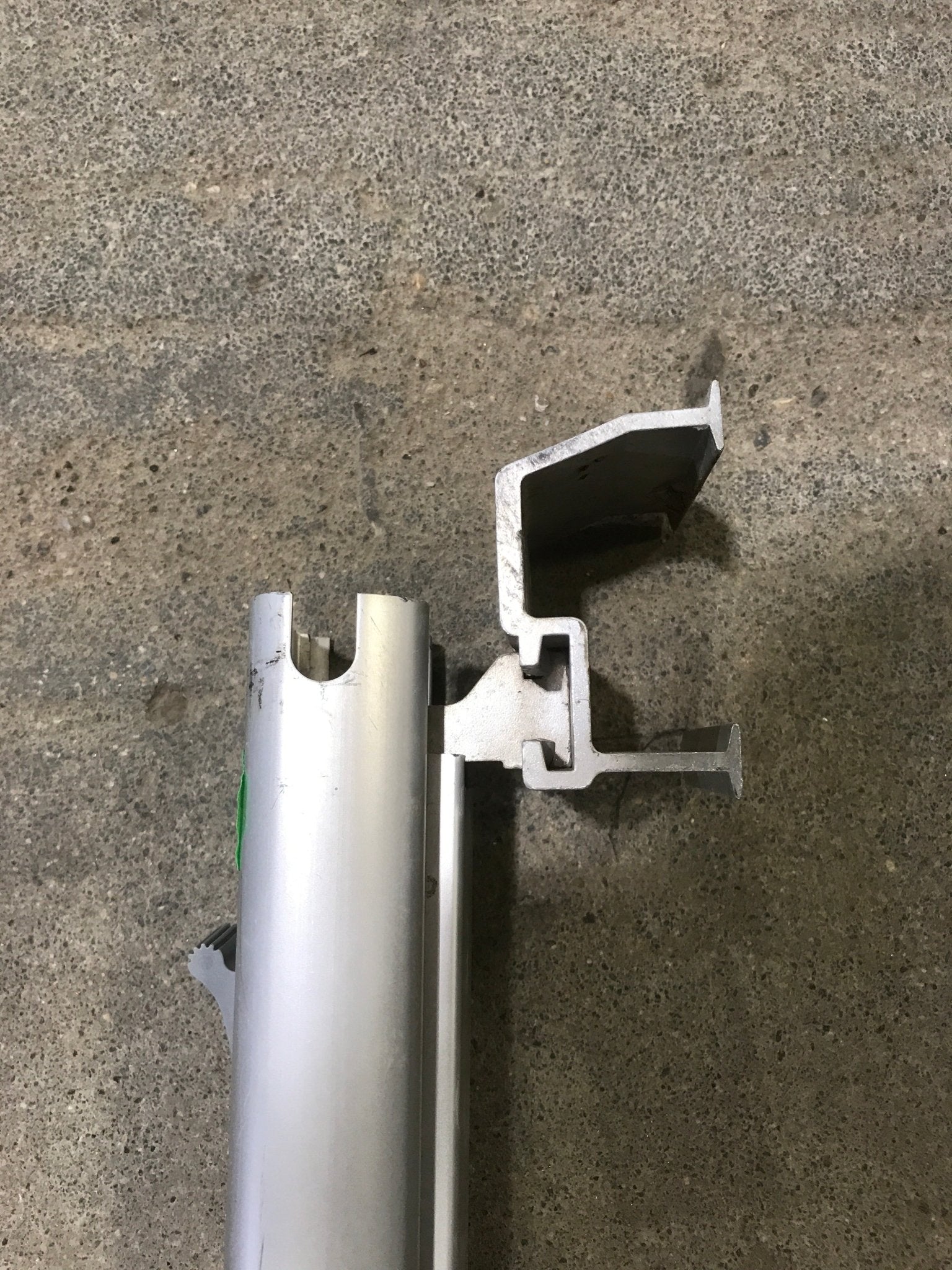 Used Dometic / A&E 8500 Awning Single Manual Arm - Young Farts RV Parts