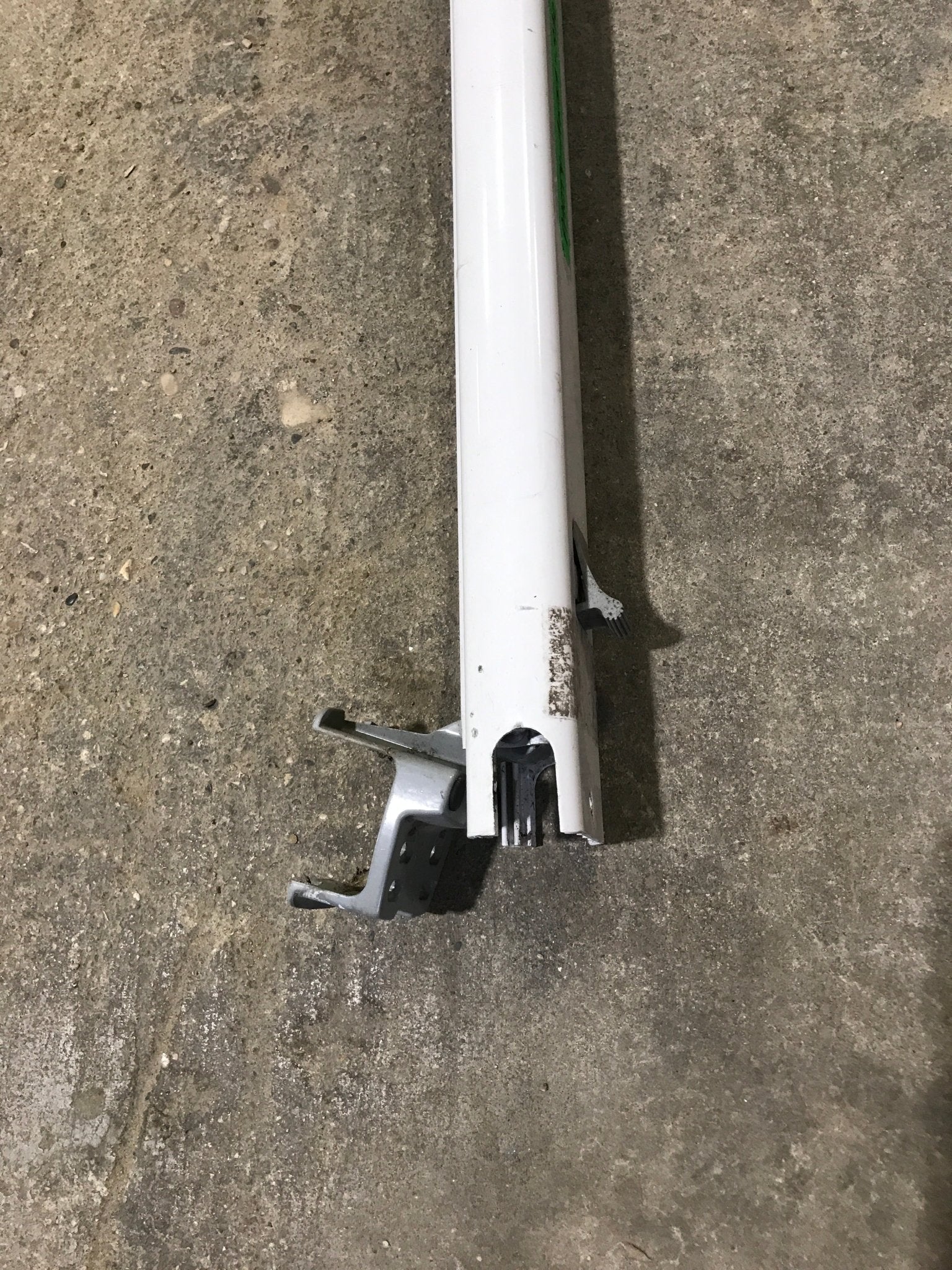 Used Dometic / A&E 8500 Awning Single Manual Arm - Young Farts RV Parts