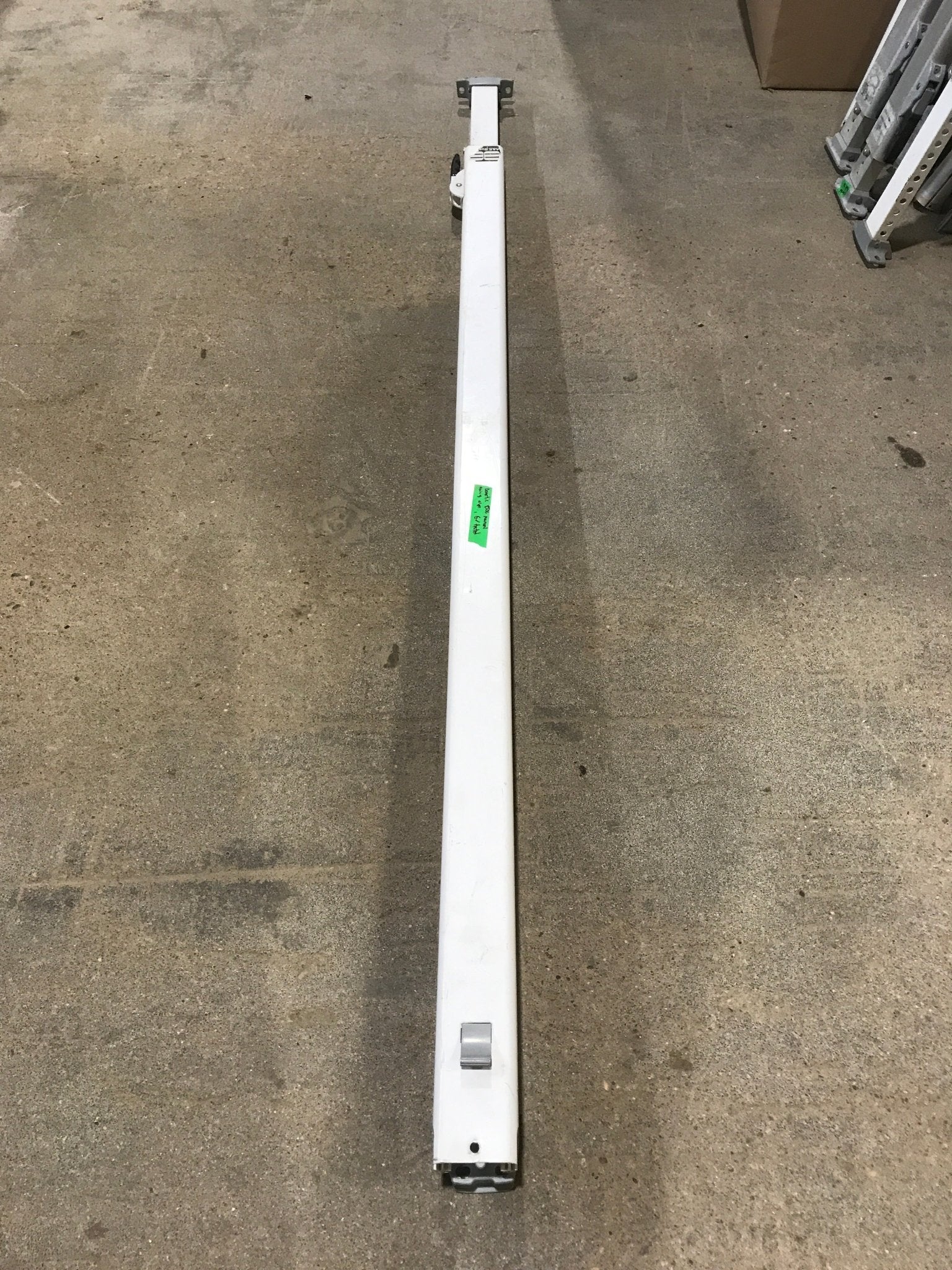 Used Dometic / A&E 8500 Awning Single Manual Arm - Young Farts RV Parts