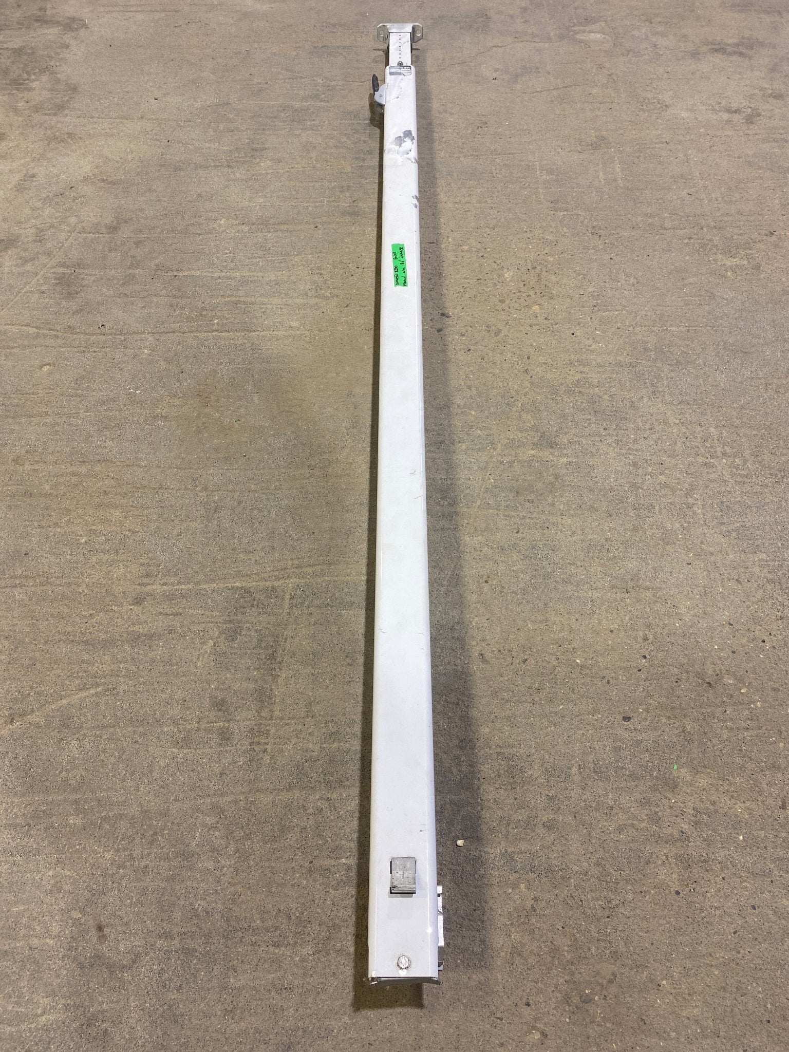 Used Dometic / A&E 8500 Awning Single Manual Arm - Young Farts RV Parts